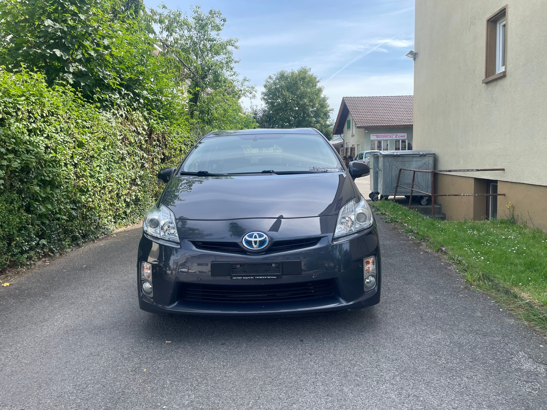 TOYOTA Prius 1.8 16V HSD Sol-image-0