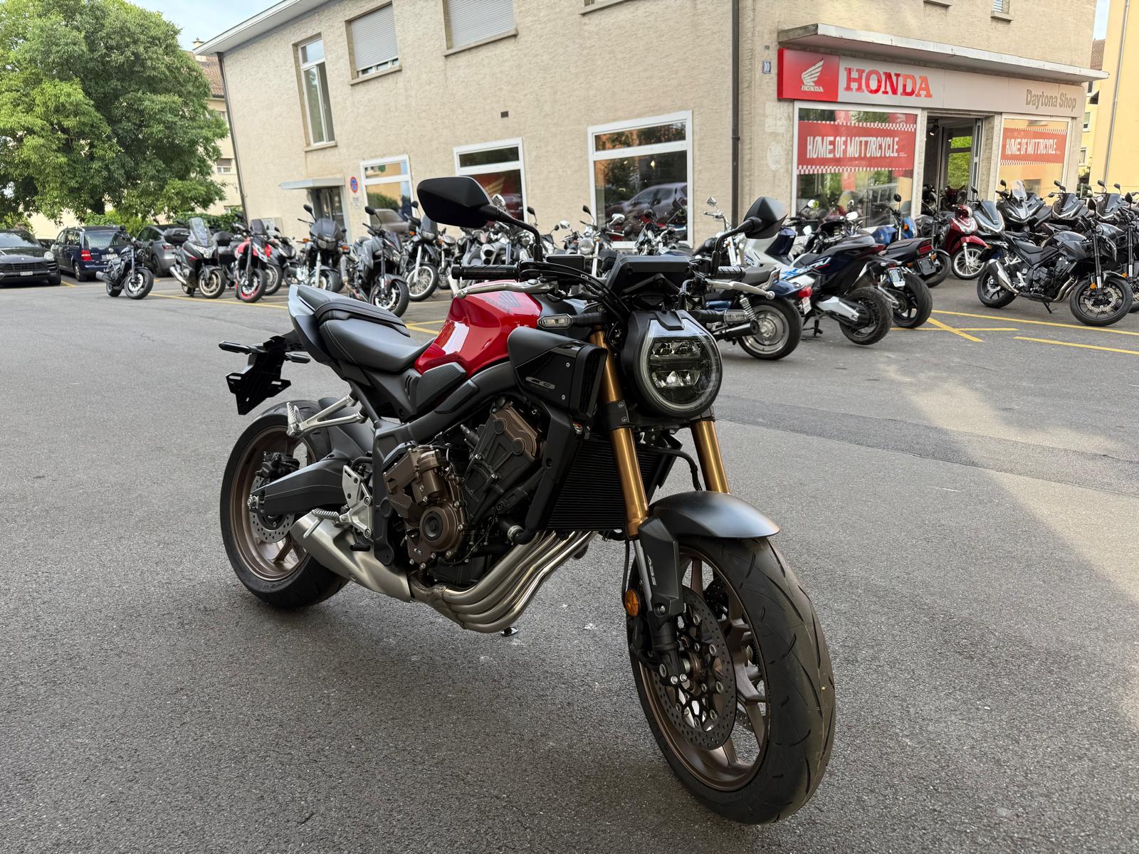 HONDA CB 650 R E-Clutch-showroom-element-1