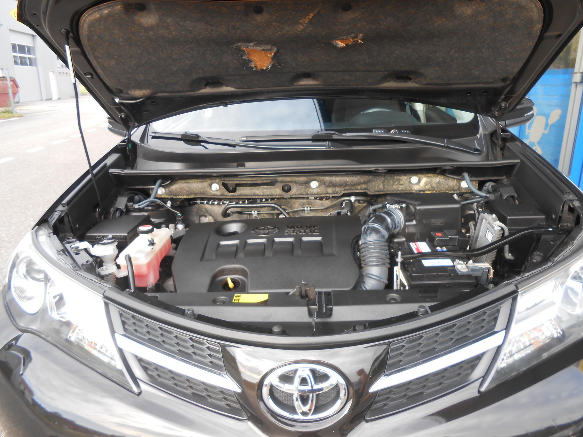 TOYOTA RAV-4 2.0 16V Style-image-13