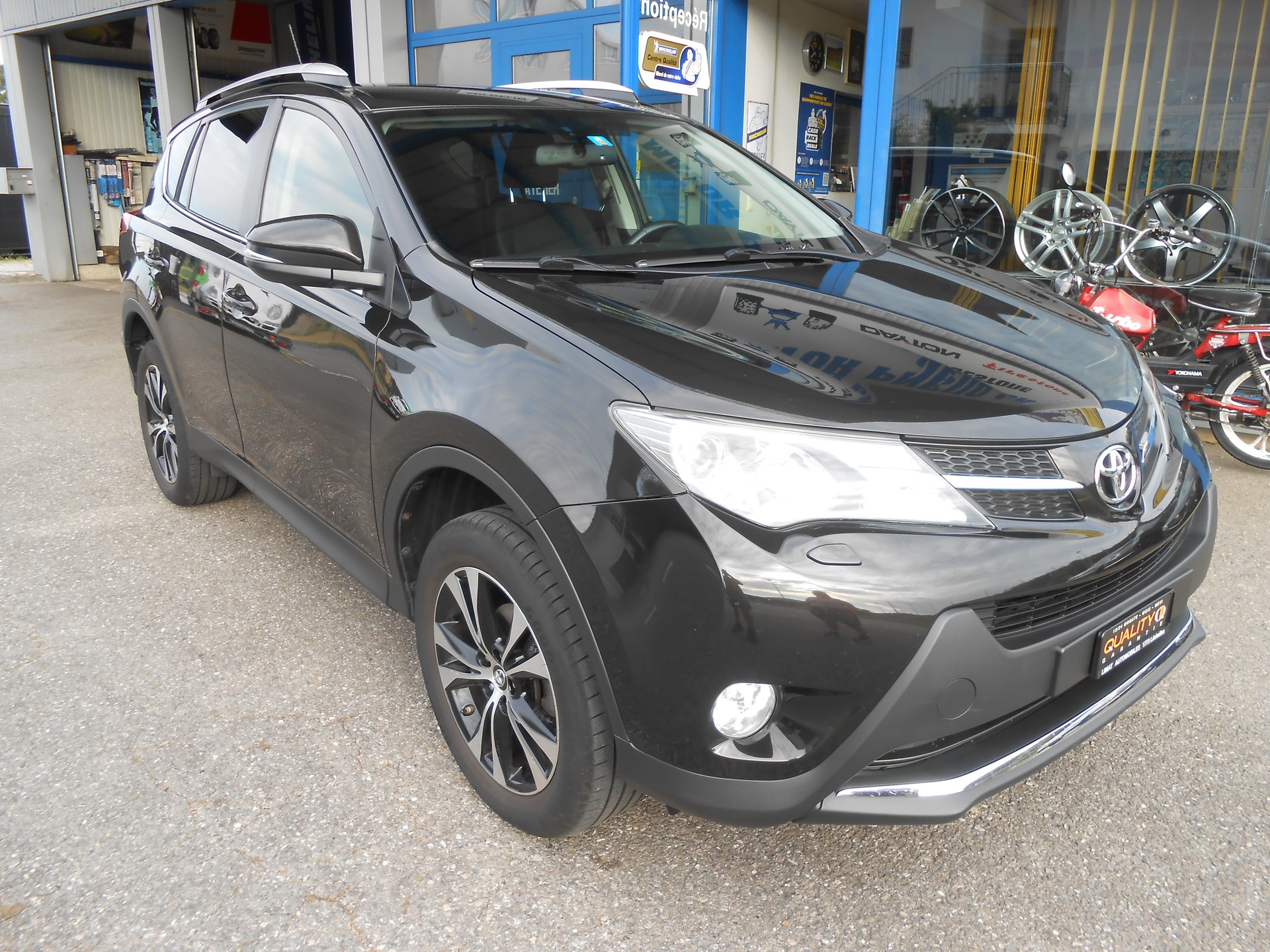 TOYOTA RAV-4 2.0 16V Style-image-0