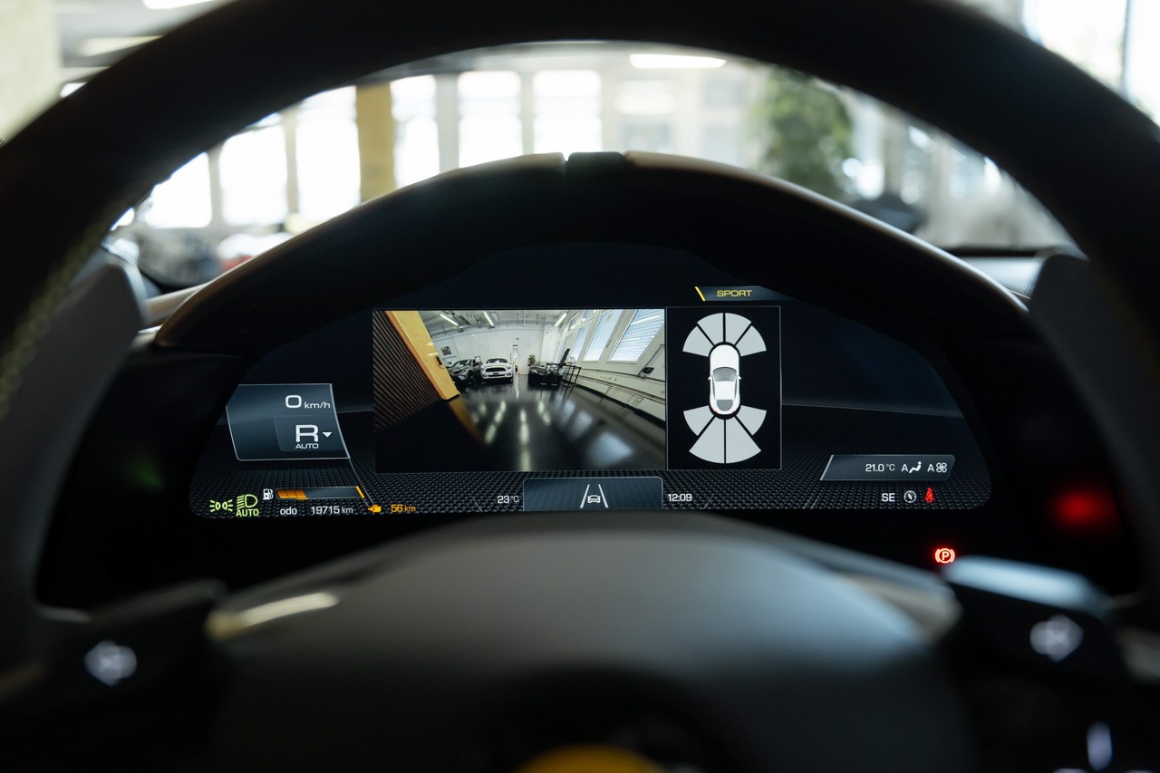 FERRARI Roma 3.9 V8 T-image-19