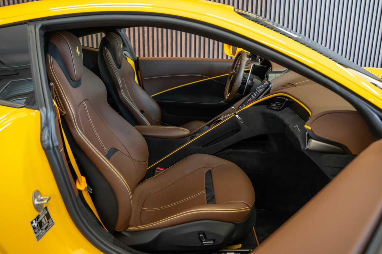 FERRARI Roma 3.9 V8 T-image-15