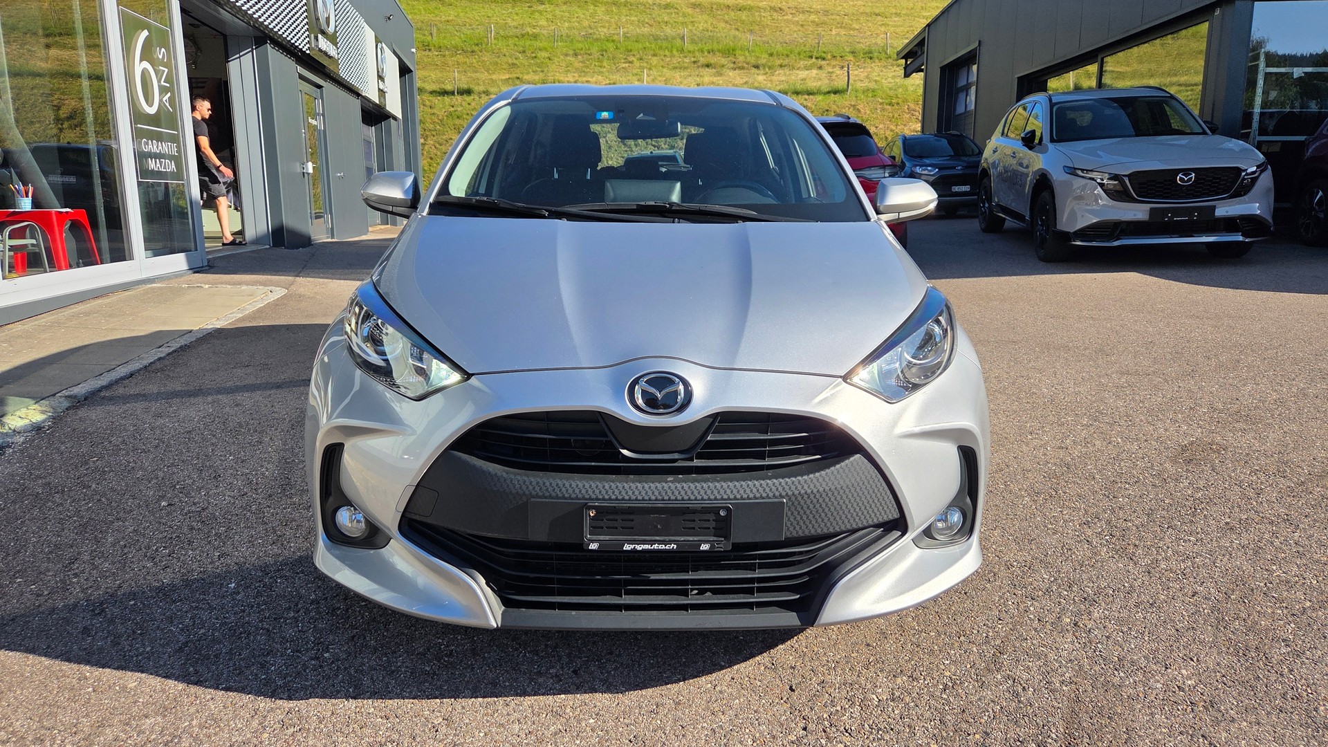 MAZDA 2 Hybrid Agile-image-2