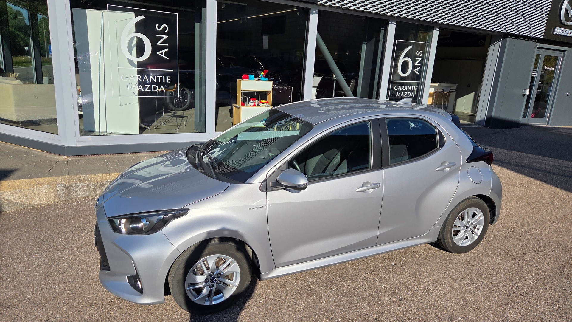 MAZDA 2 Hybrid Agile-image-7