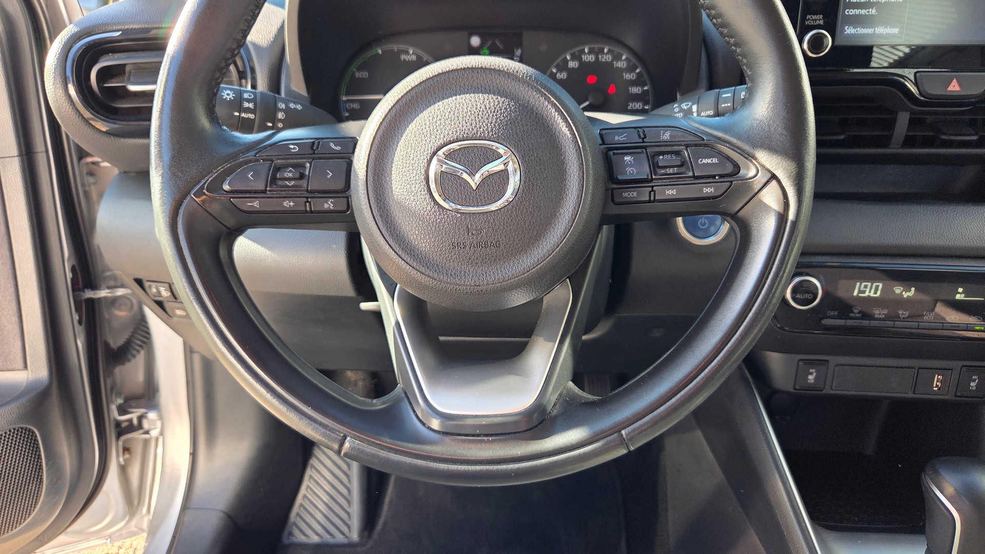 MAZDA 2 Hybrid Agile-image-13