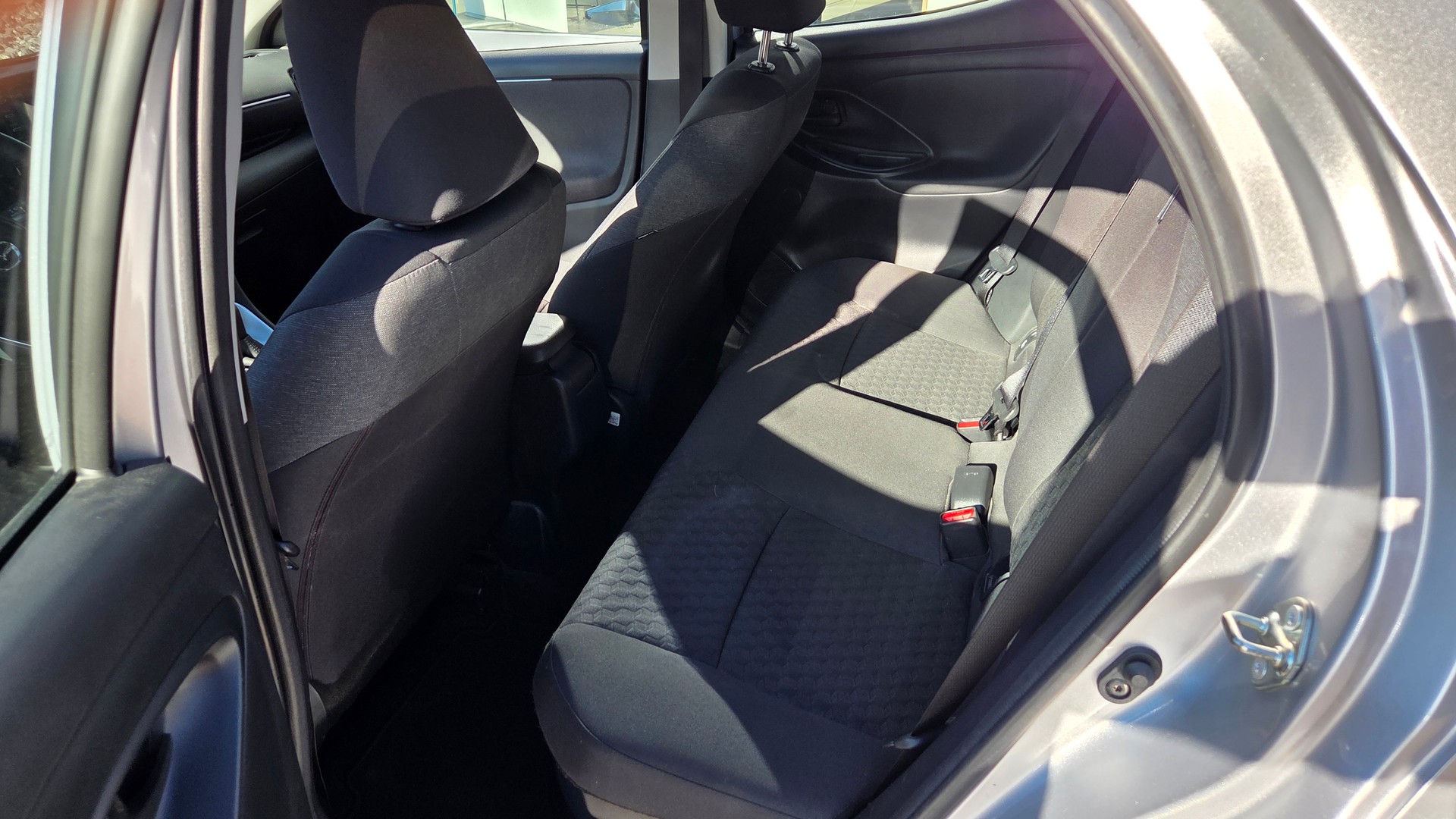 MAZDA 2 Hybrid Agile-image-8