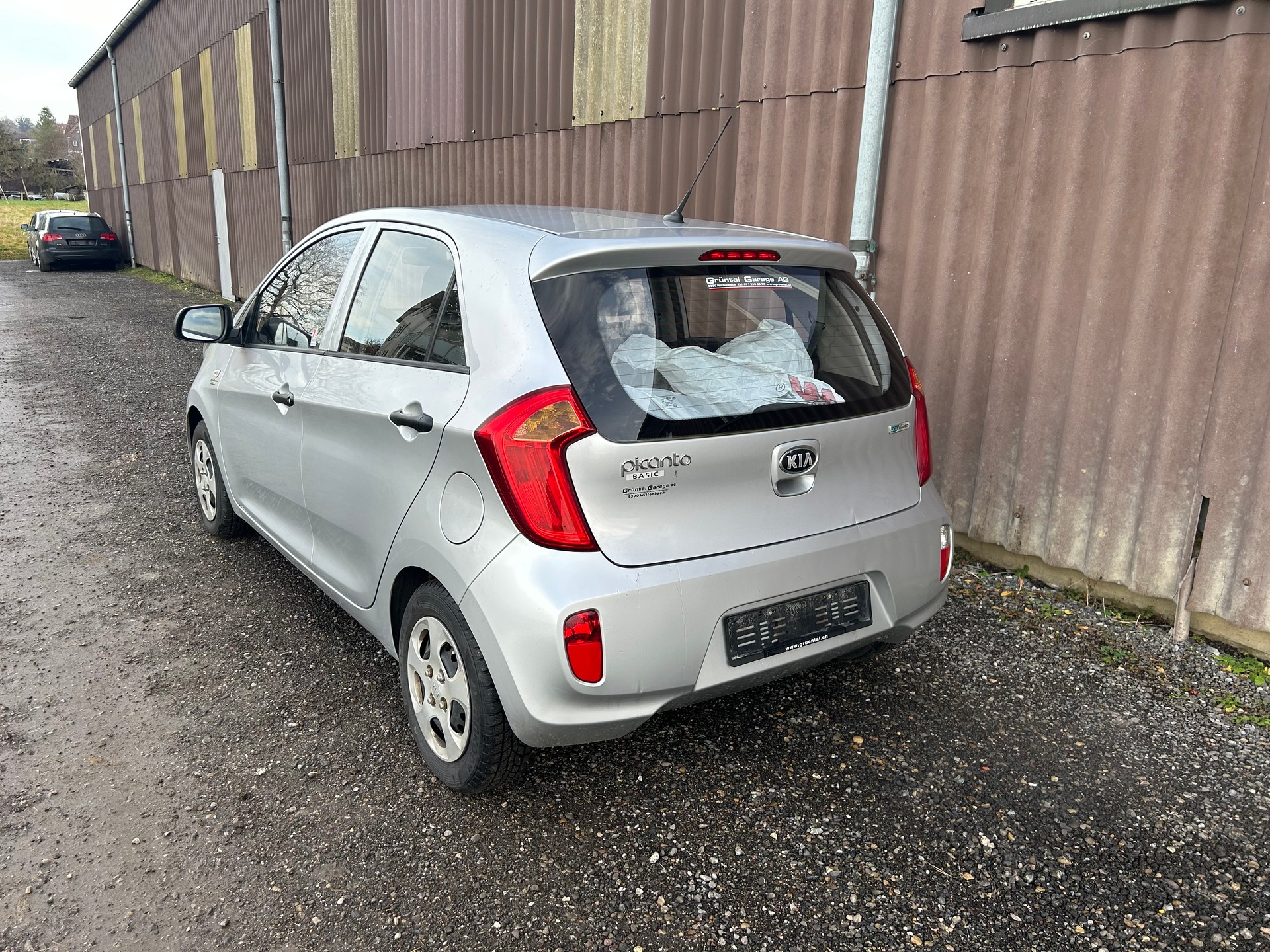 KIA Picanto 1.0 CVVT Basic-image-5