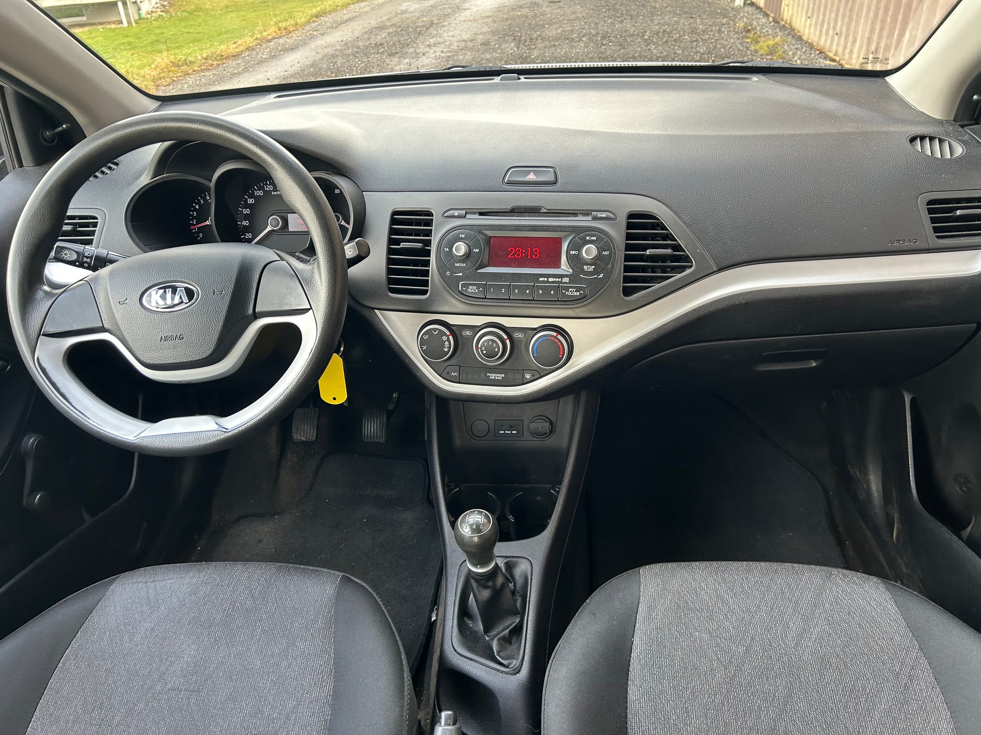 KIA Picanto 1.0 CVVT Basic-image-12