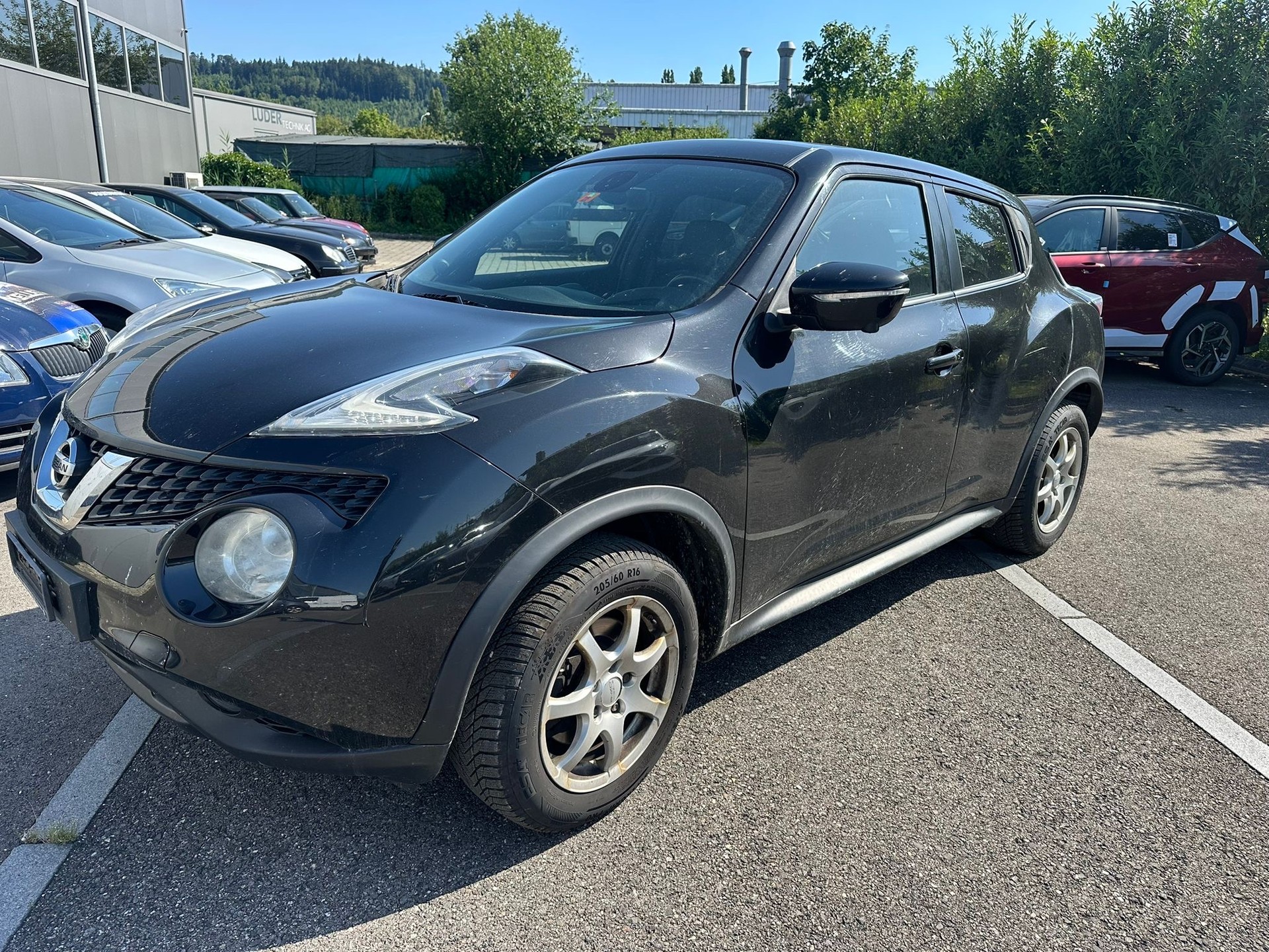 NISSAN Juke 1.6 DIG-T N-Connecta 4x4 Xtronic M-CVT-image-2
