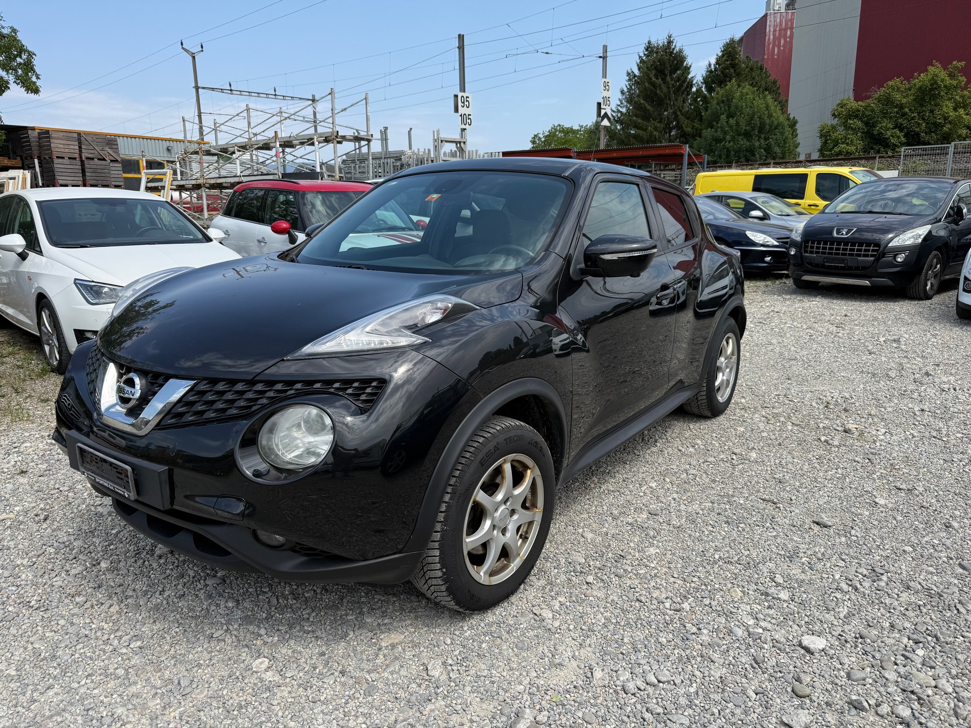 NISSAN Juke 1.6 DIG-T N-Connecta 4x4 Xtronic M-CVT-image-2