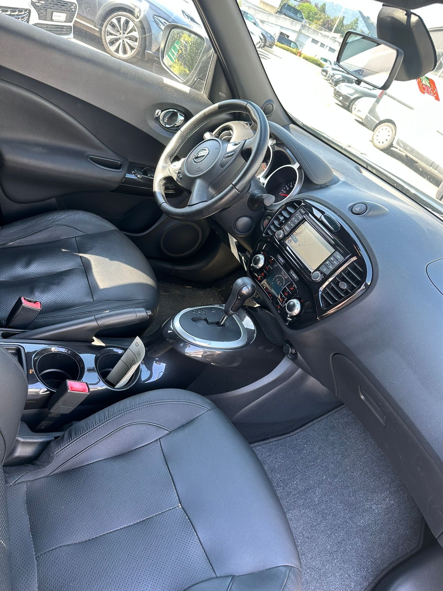 NISSAN Juke 1.6 DIG-T N-Connecta 4x4 Xtronic M-CVT-image-5