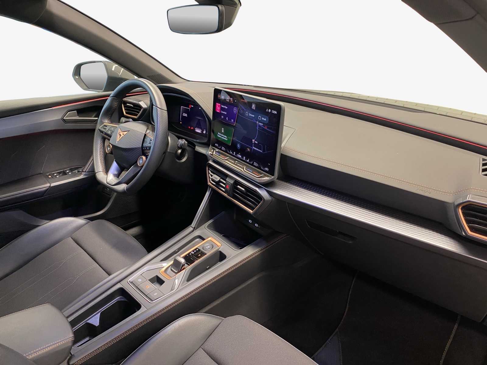 CUPRA LEON ST 1.5 eTSI DSG-image-13