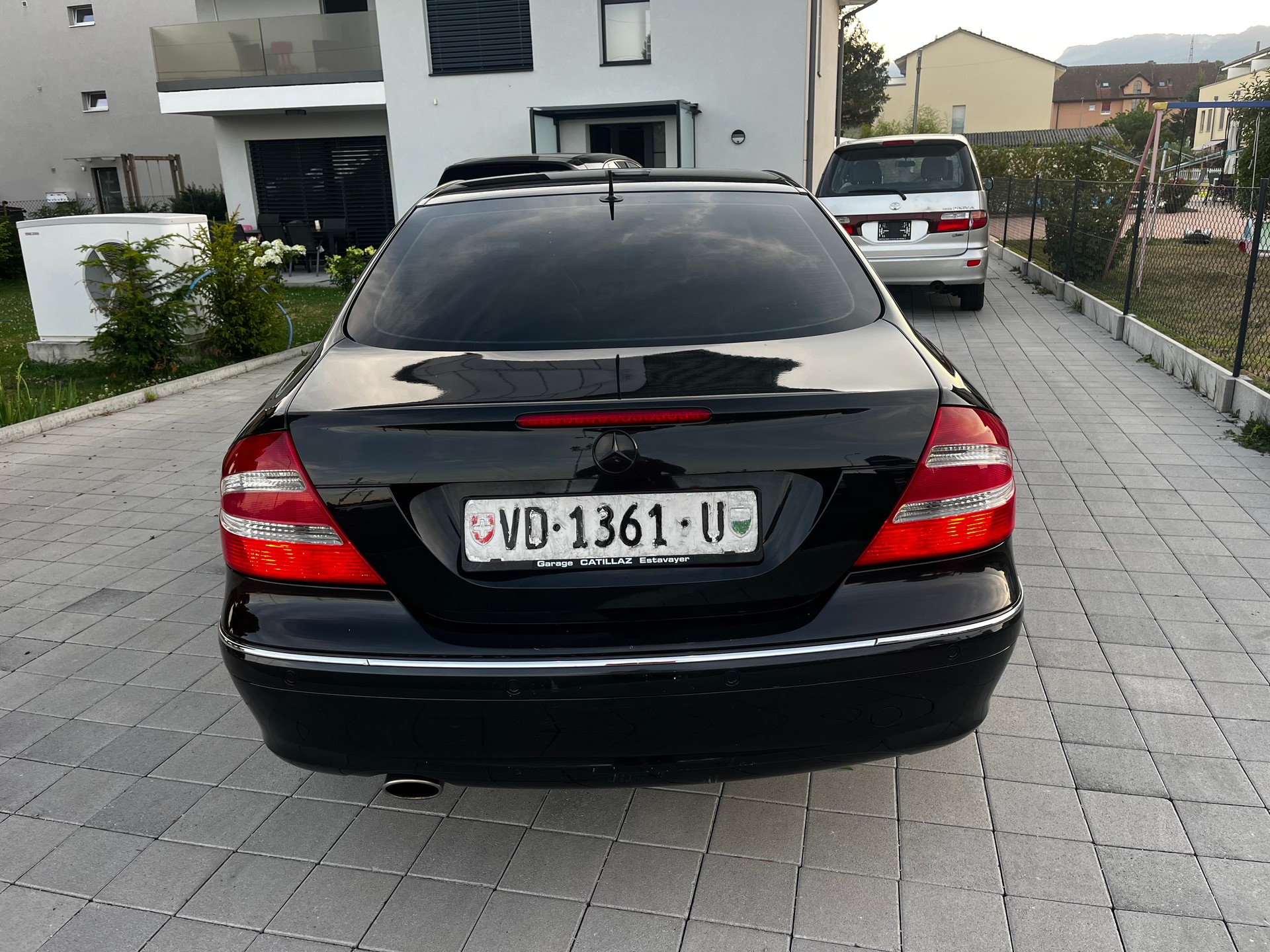 MERCEDES-BENZ CLK 240 Avantgarde-image-2