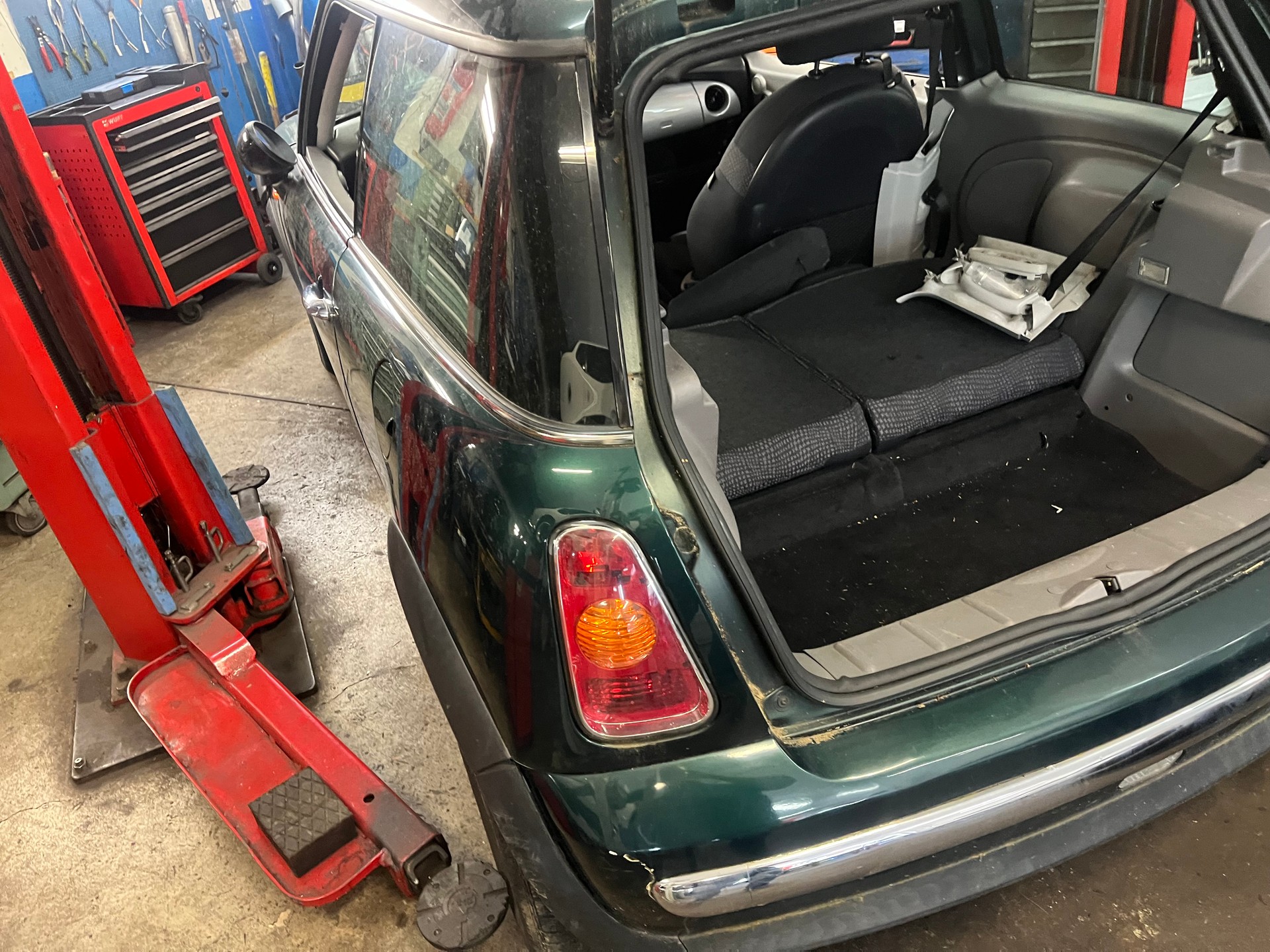 MINI Cooper-image-4
