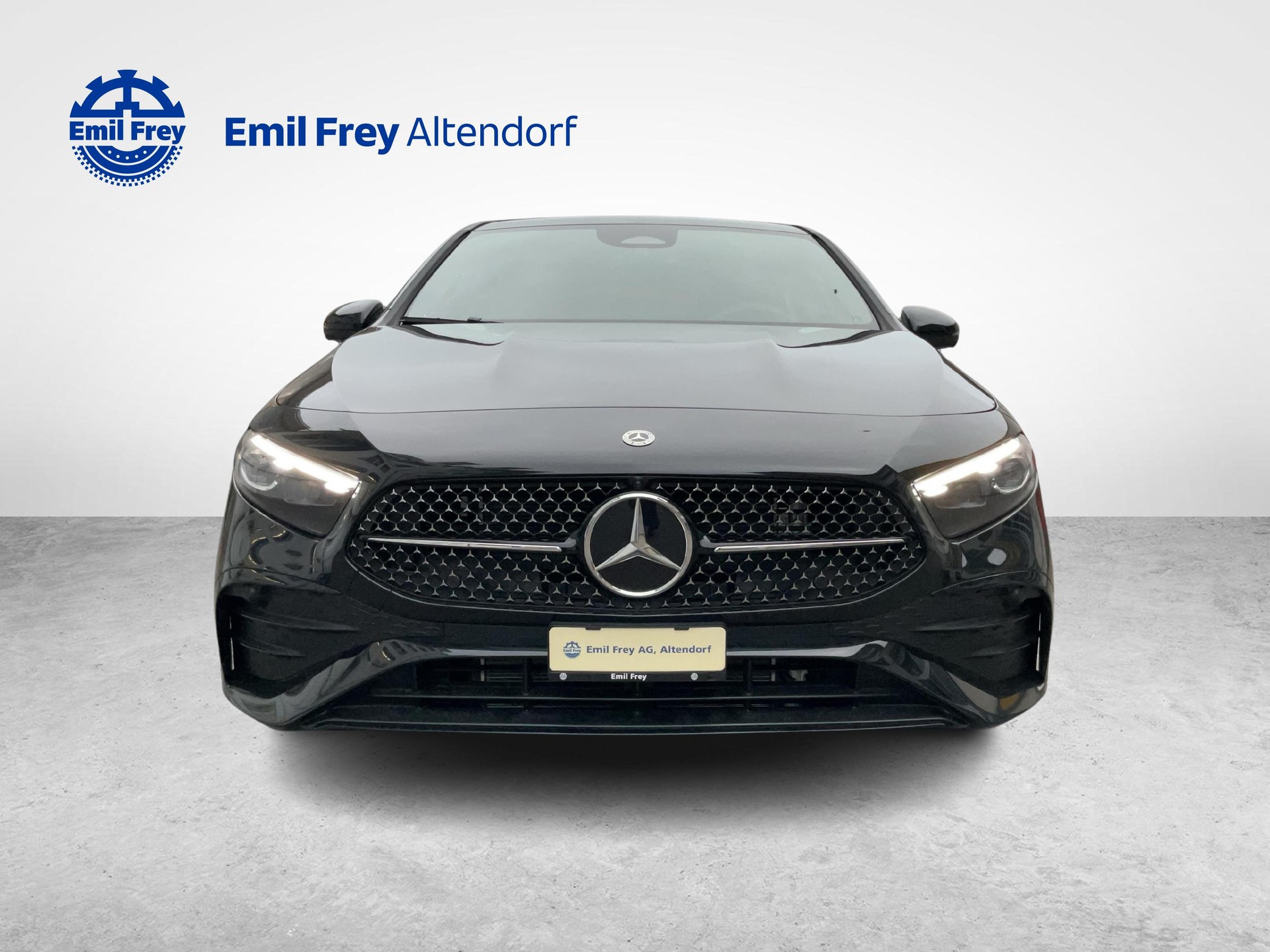MERCEDES-BENZ A 250 e EQ Star AMG Line-image-4