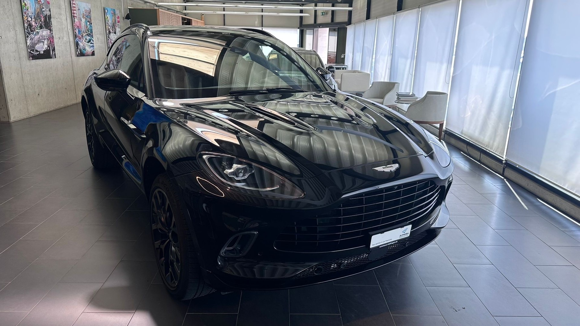 ASTON MARTIN DBX 4.0 V8 Bi-Turbo-image-1