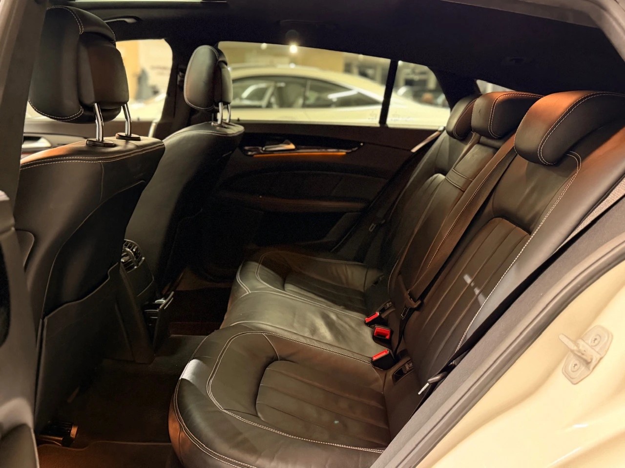 MERCEDES-BENZ CLS Shooting Brake 350 CDI 4Matic 7G-Tronic-image-11