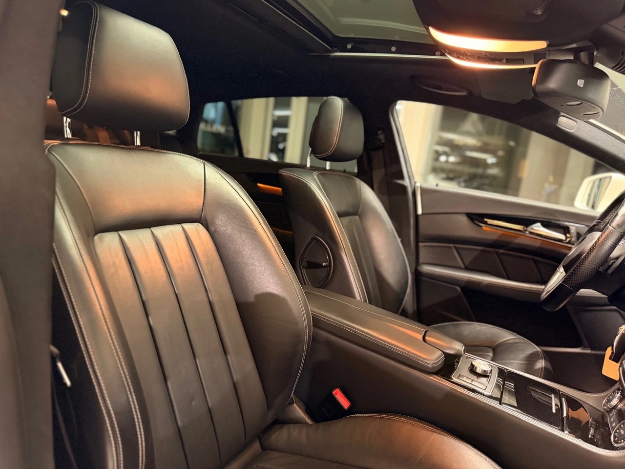 MERCEDES-BENZ CLS Shooting Brake 350 CDI 4Matic 7G-Tronic-image-16