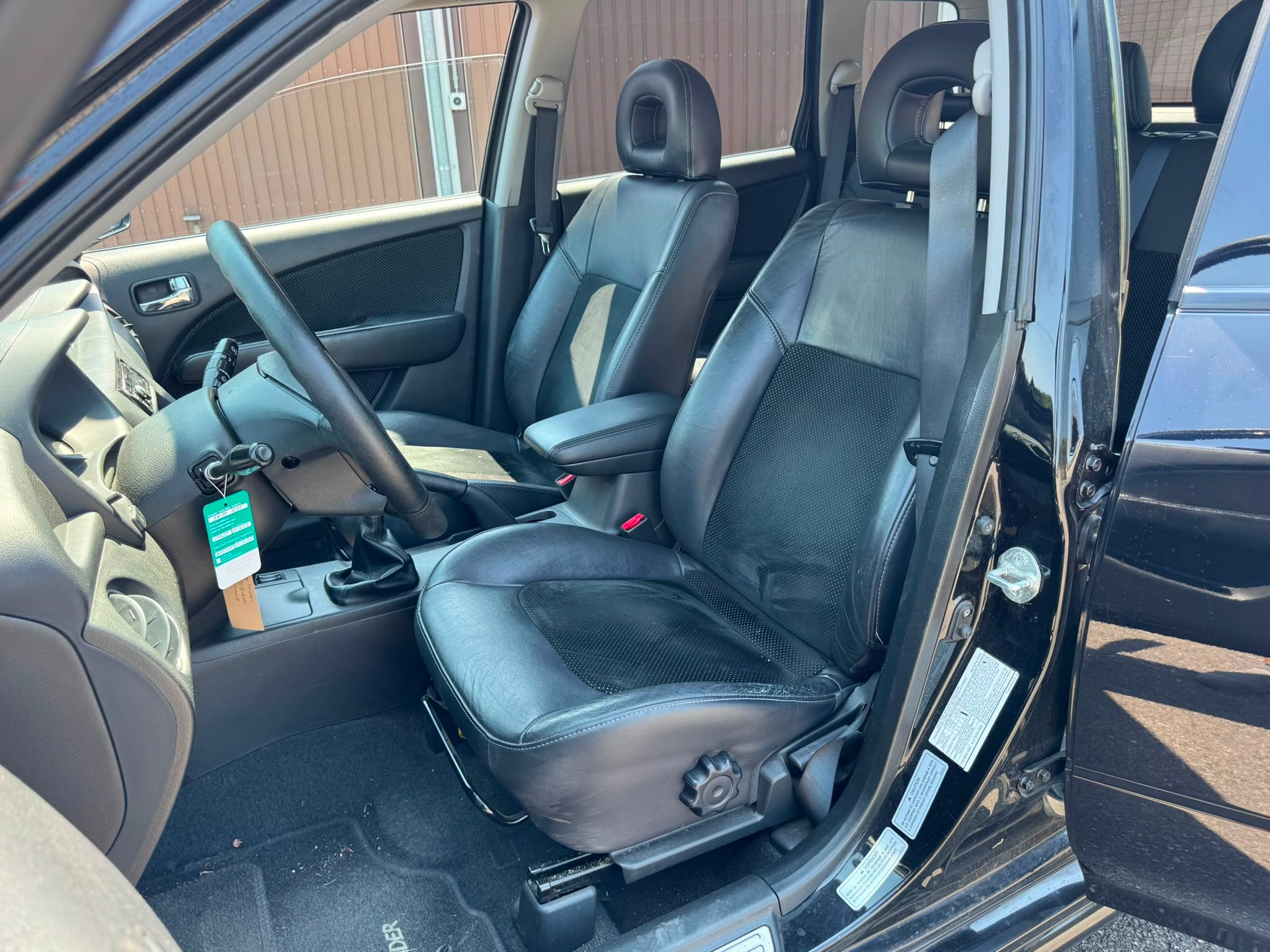 MITSUBISHI Outlander 2.0 16V Turbo-image-12