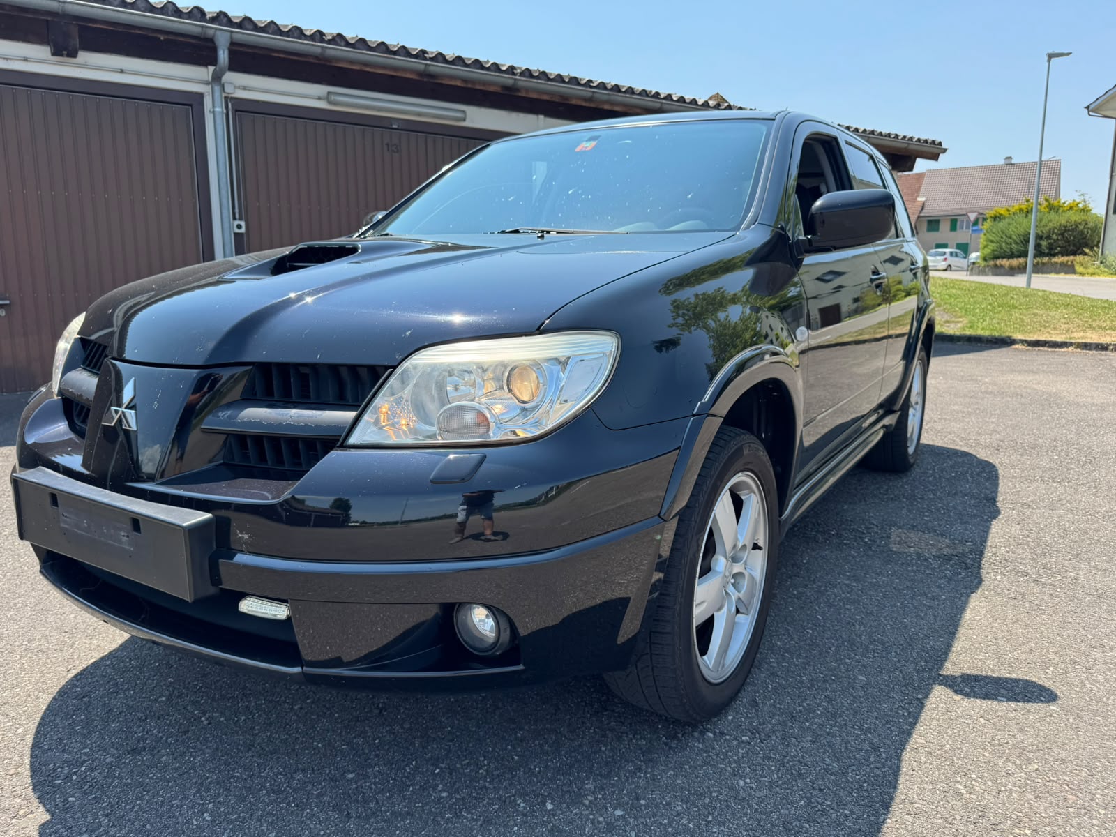 MITSUBISHI Outlander 2.0 16V Turbo-image-0