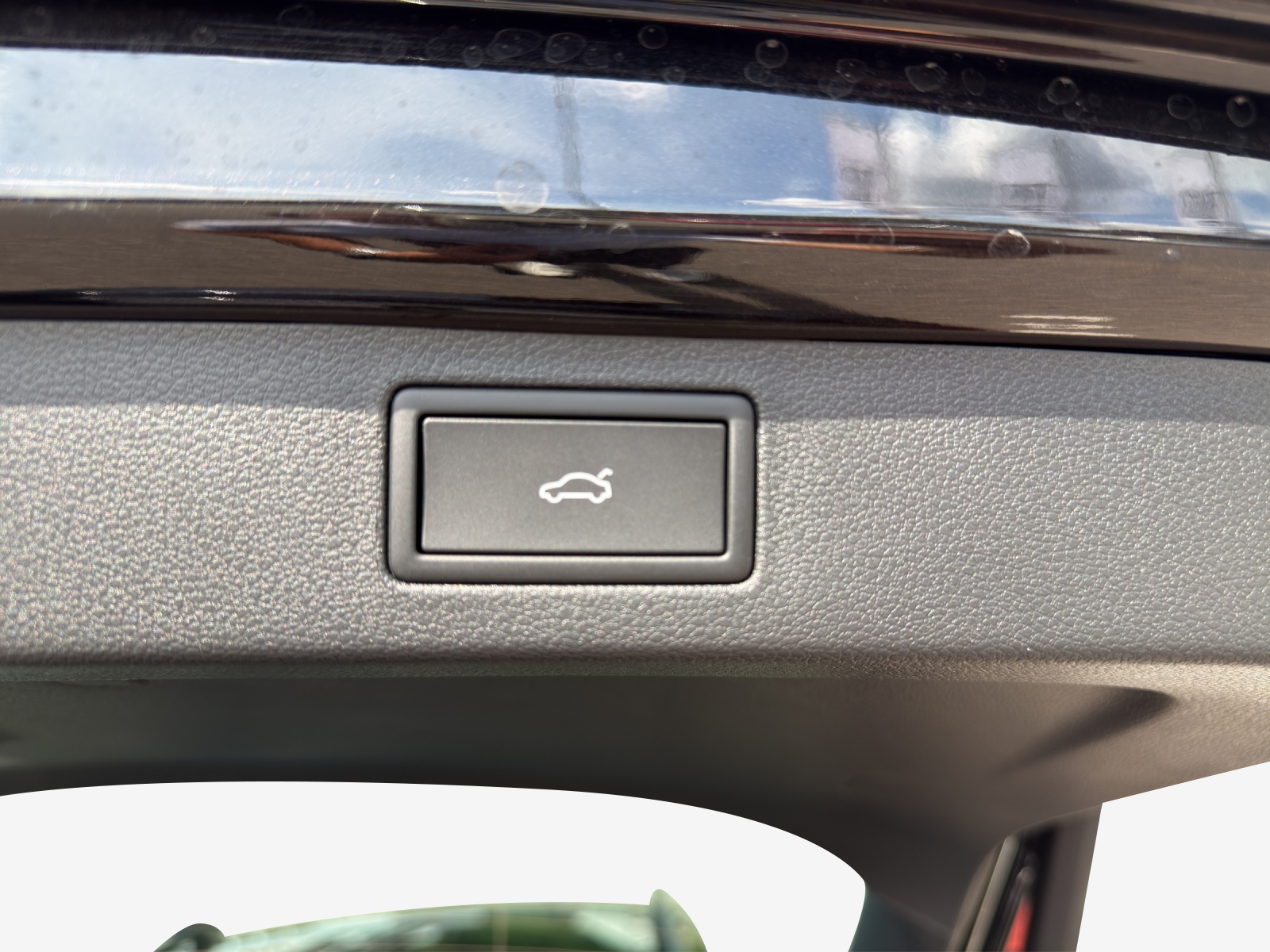 SKODA Kamiq 1.5 TSI Dynamic DSG-image-13