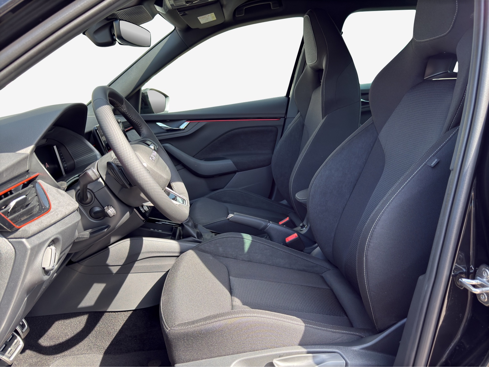 SKODA Kamiq 1.5 TSI Dynamic DSG-image-7
