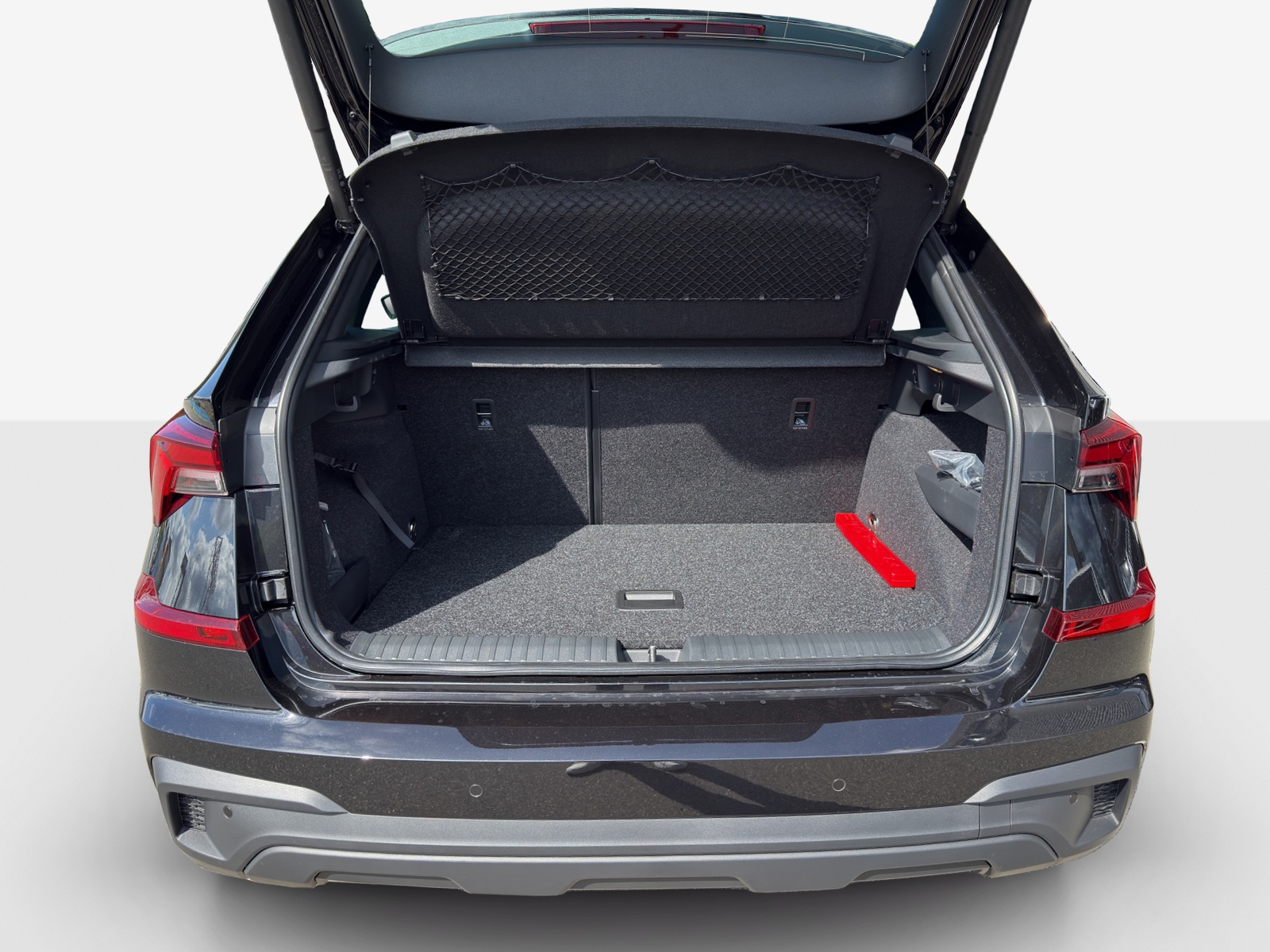 SKODA Kamiq 1.5 TSI Dynamic DSG-image-12