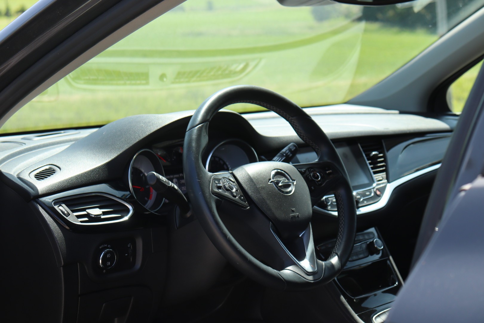 OPEL Astra Sports Tourer 1.6 CDTi ecoF Dynamic • Garantie • Véhicule CH • MFK-image-1