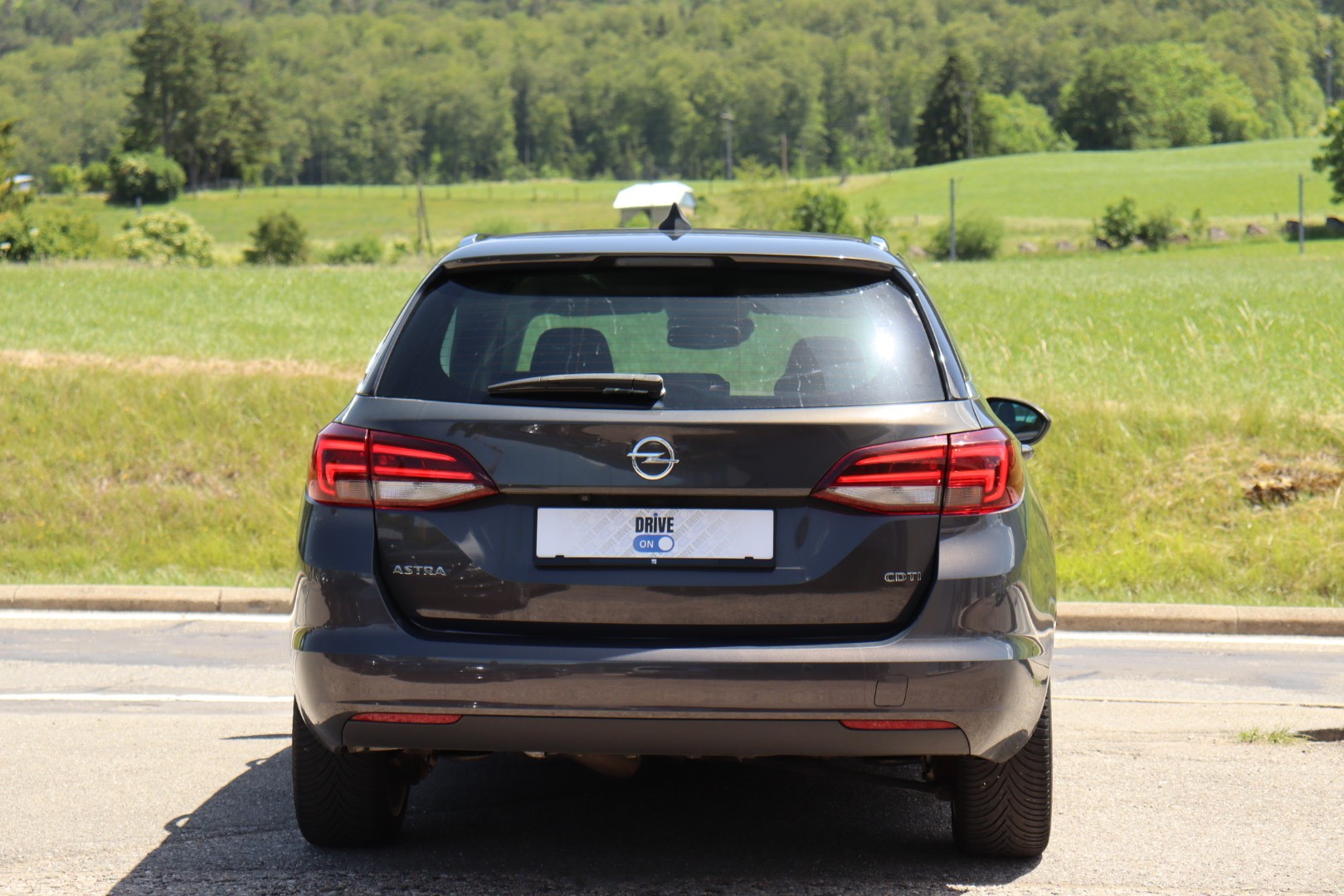 OPEL Astra Sports Tourer 1.6 CDTi ecoF Dynamic • Garantie • Véhicule CH • MFK-image-7