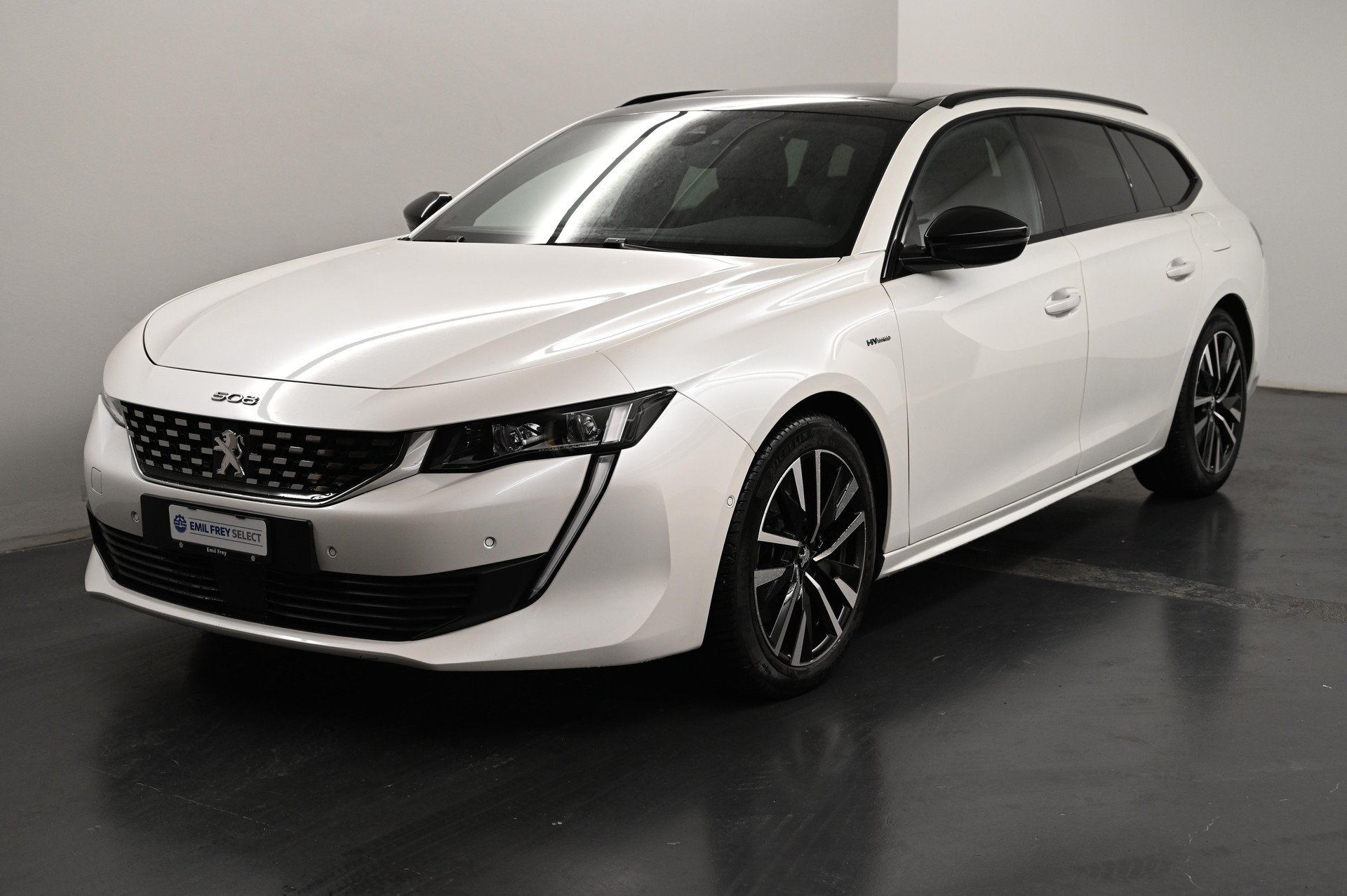 PEUGEOT 508 SW 1.6 Plug-in Hybrid GT-showroom-element-2