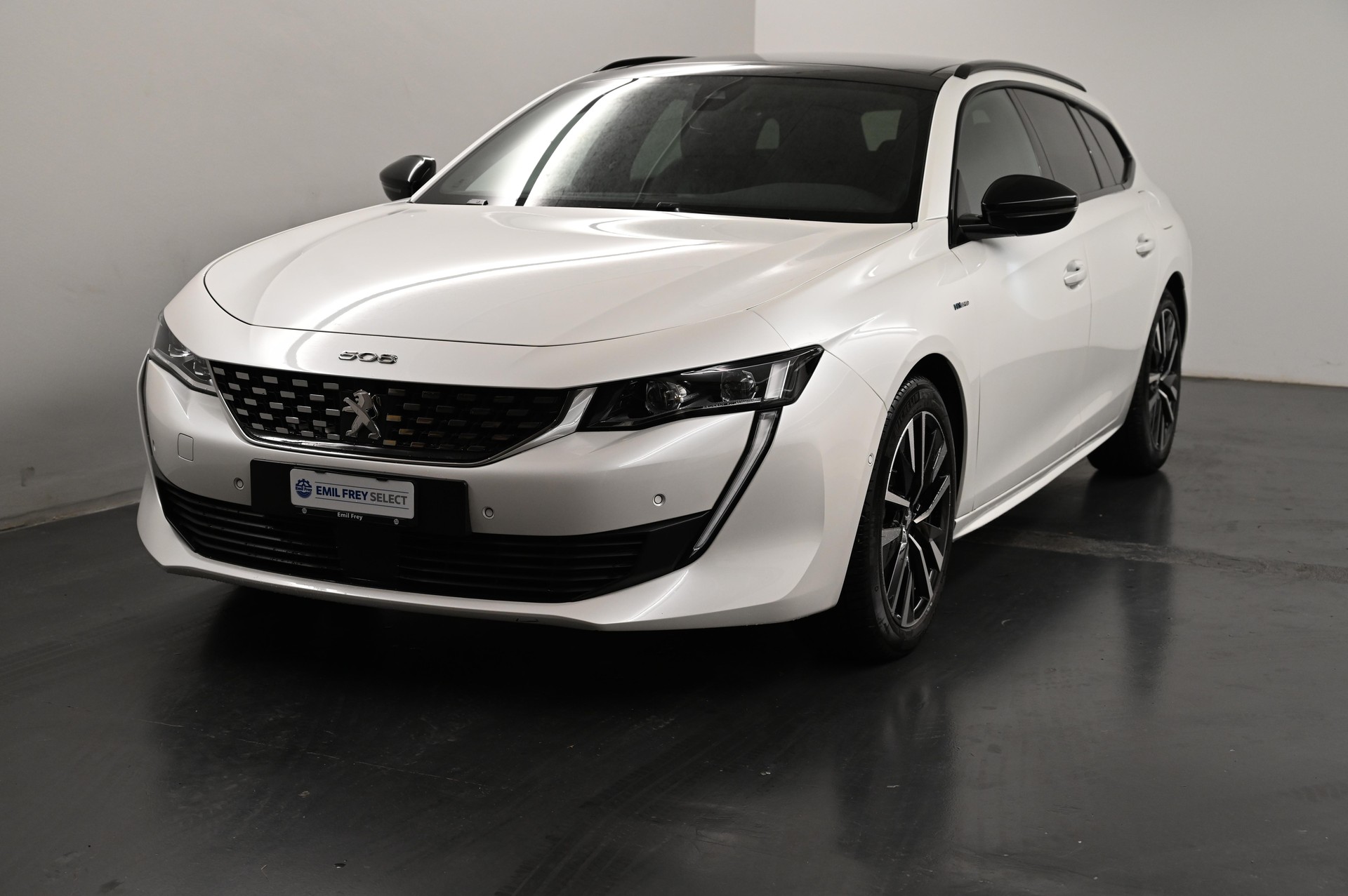 PEUGEOT 508 SW 1.6 Plug-in Hybrid GT-image-0