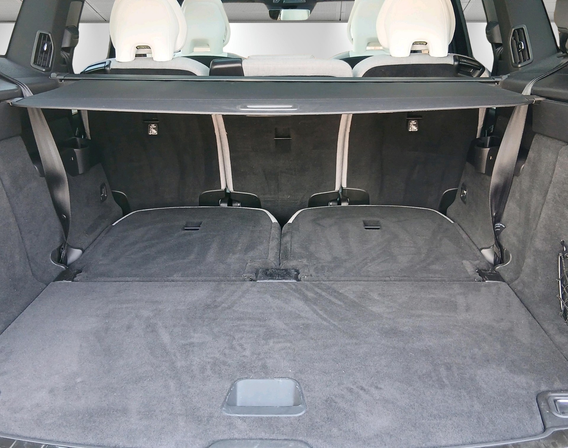VOLVO EX 90 Twin Ultra AWD-image-5