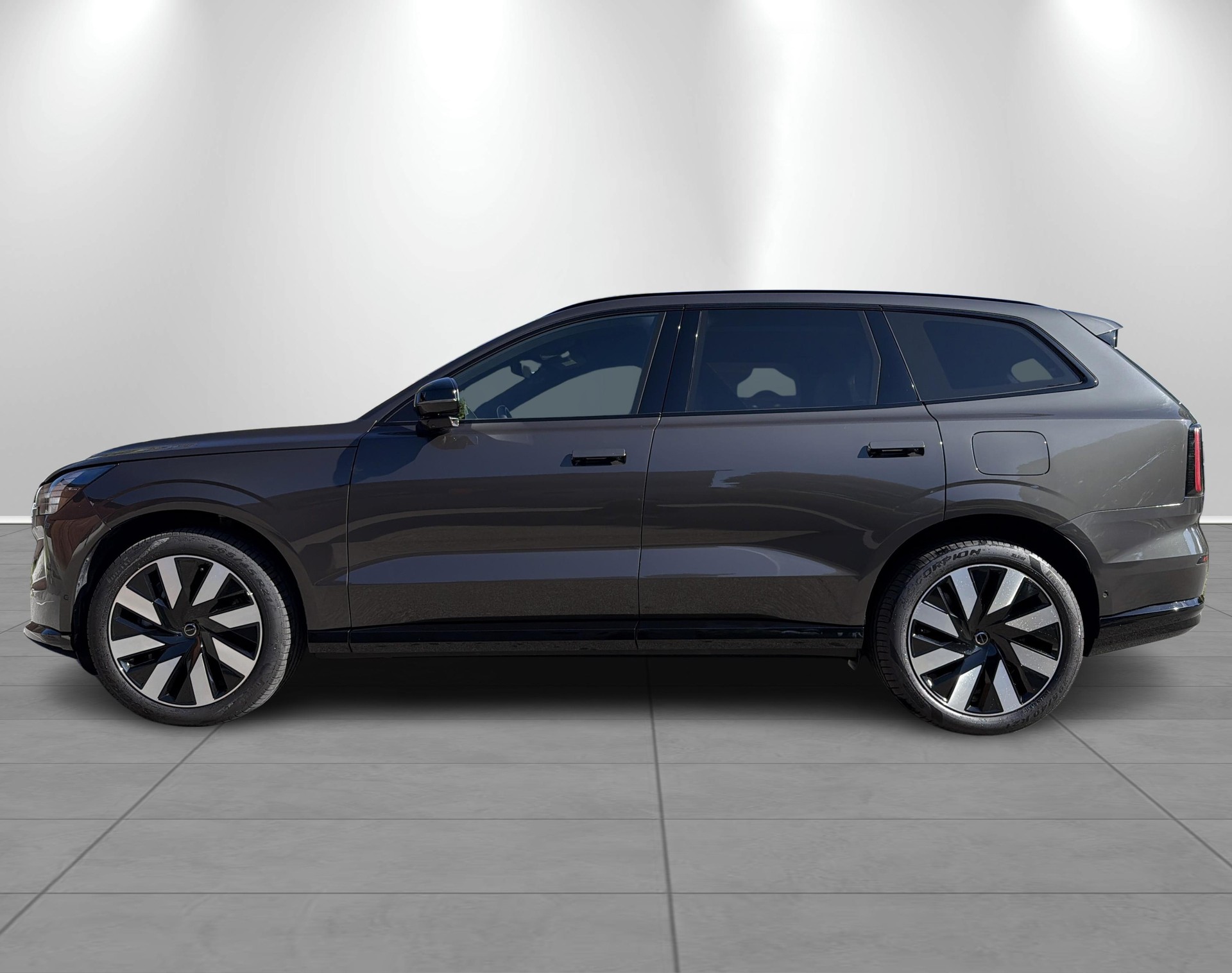 VOLVO EX 90 Twin Ultra AWD-image-2