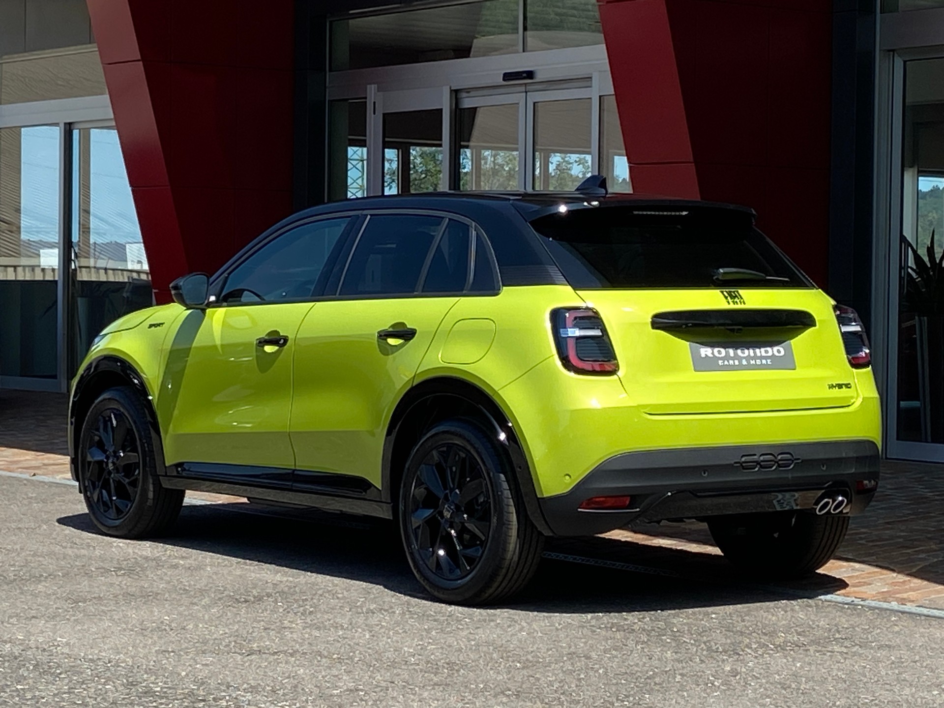 FIAT 600h Mild Hybrid Sport 145PS-image-18