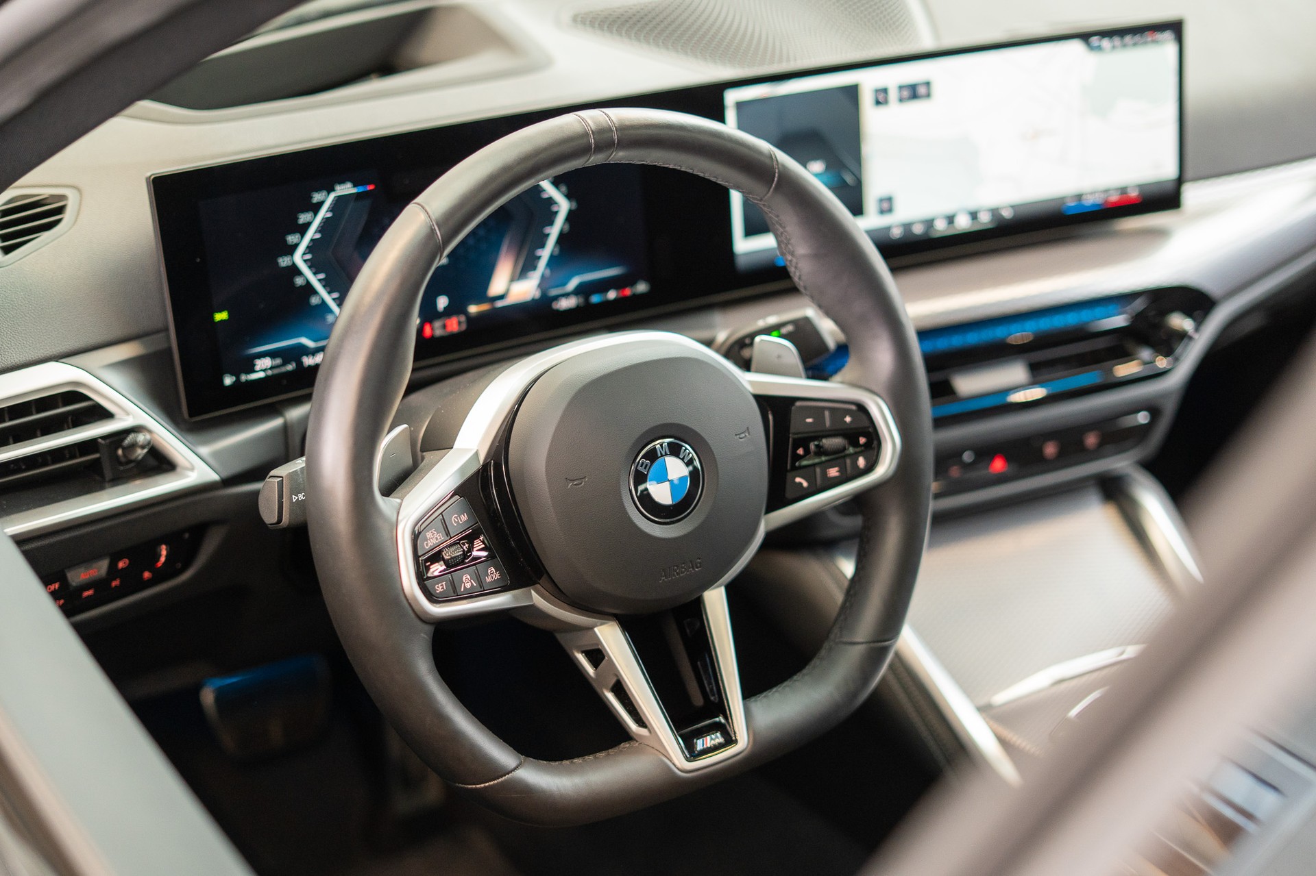 BMW 430i xDrive M Sport Gran Coupé / LCI / 360°Kamera / HeadUp / el.Heckklappe-image-11