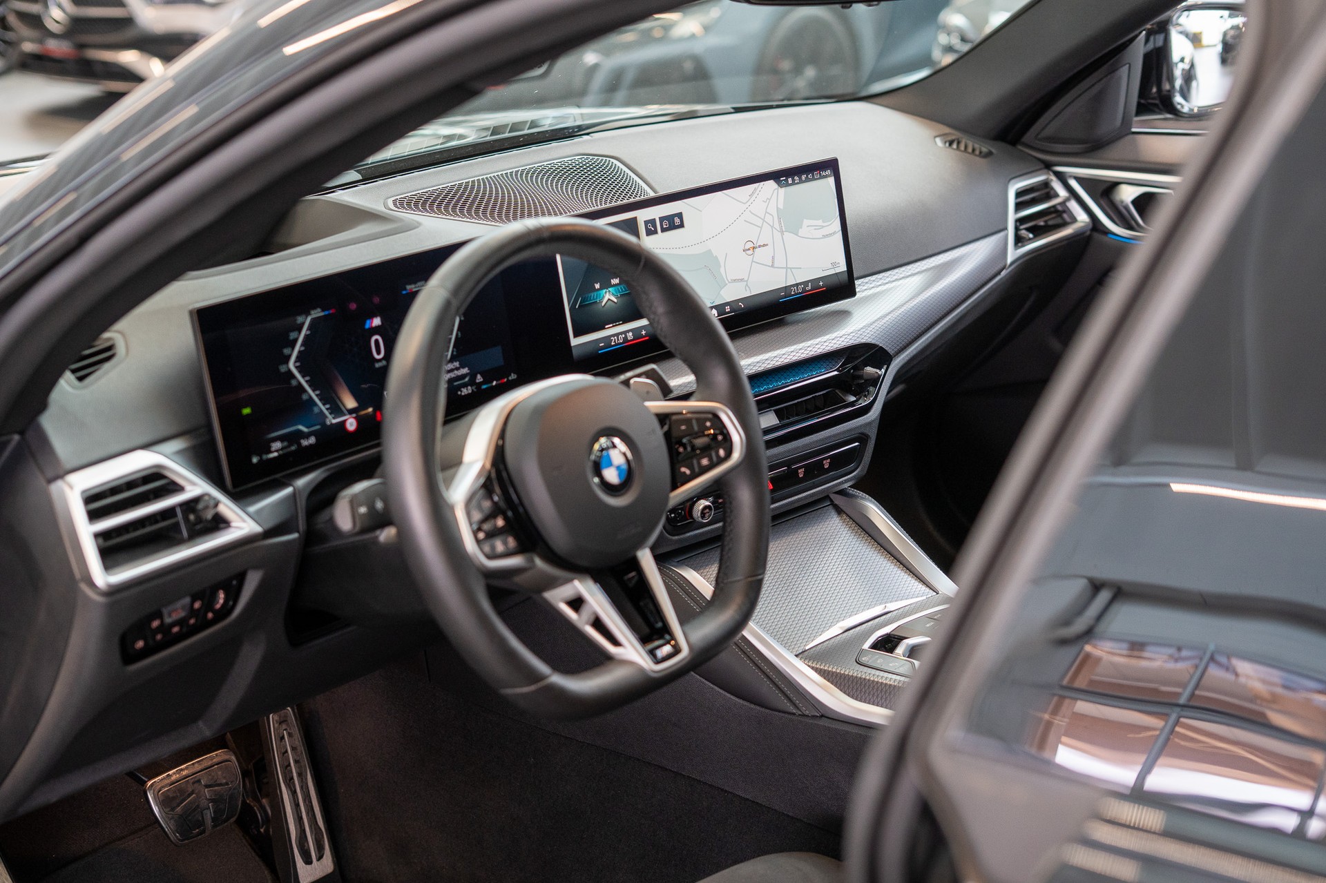 BMW 430i xDrive M Sport Gran Coupé / LCI / 360°Kamera / HeadUp / el.Heckklappe-image-10