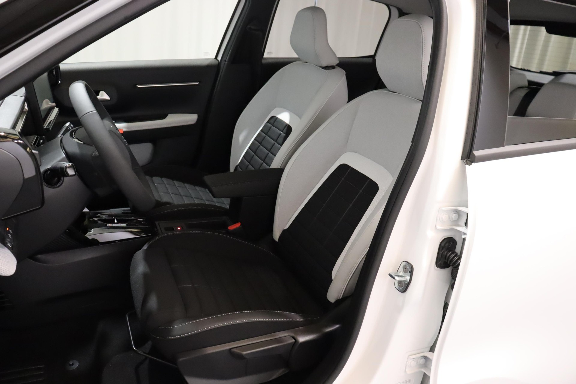 CITROEN e-C3 long range Edition Tricolore-image-3