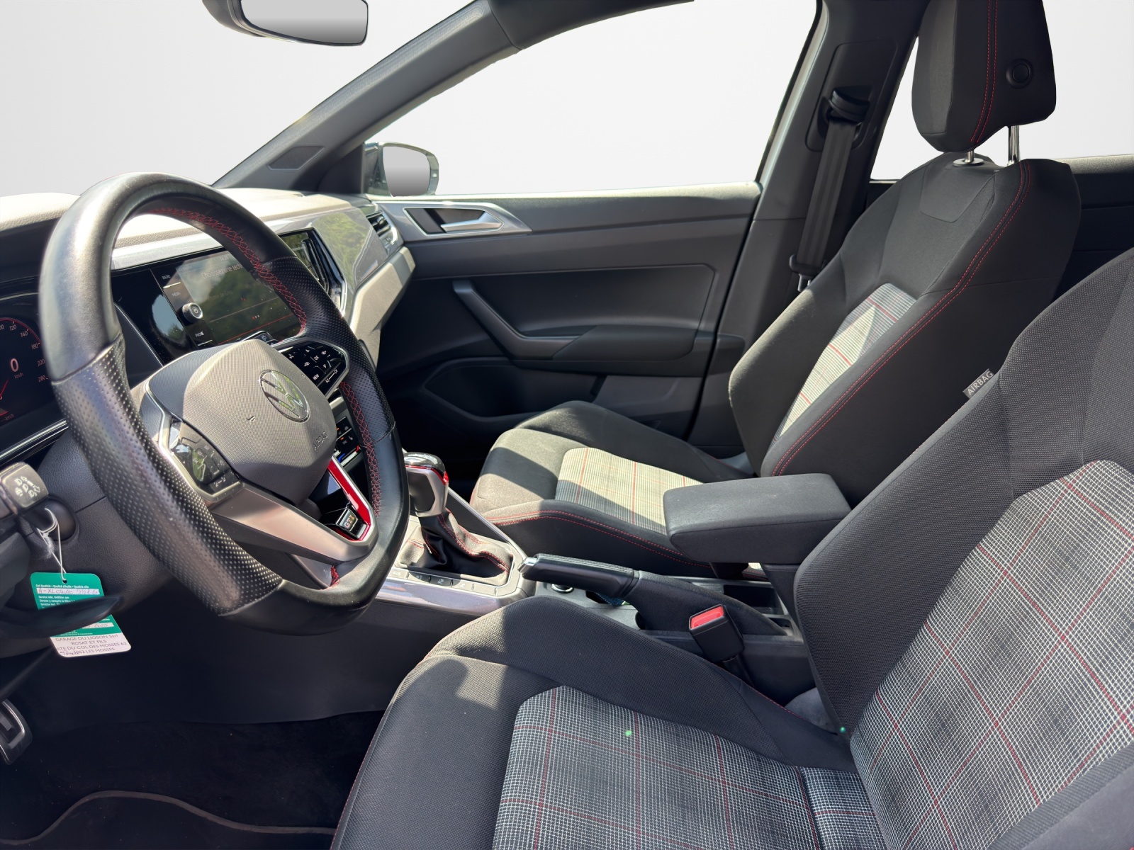 VW Polo 2.0 TSI GTI DSG-image-9