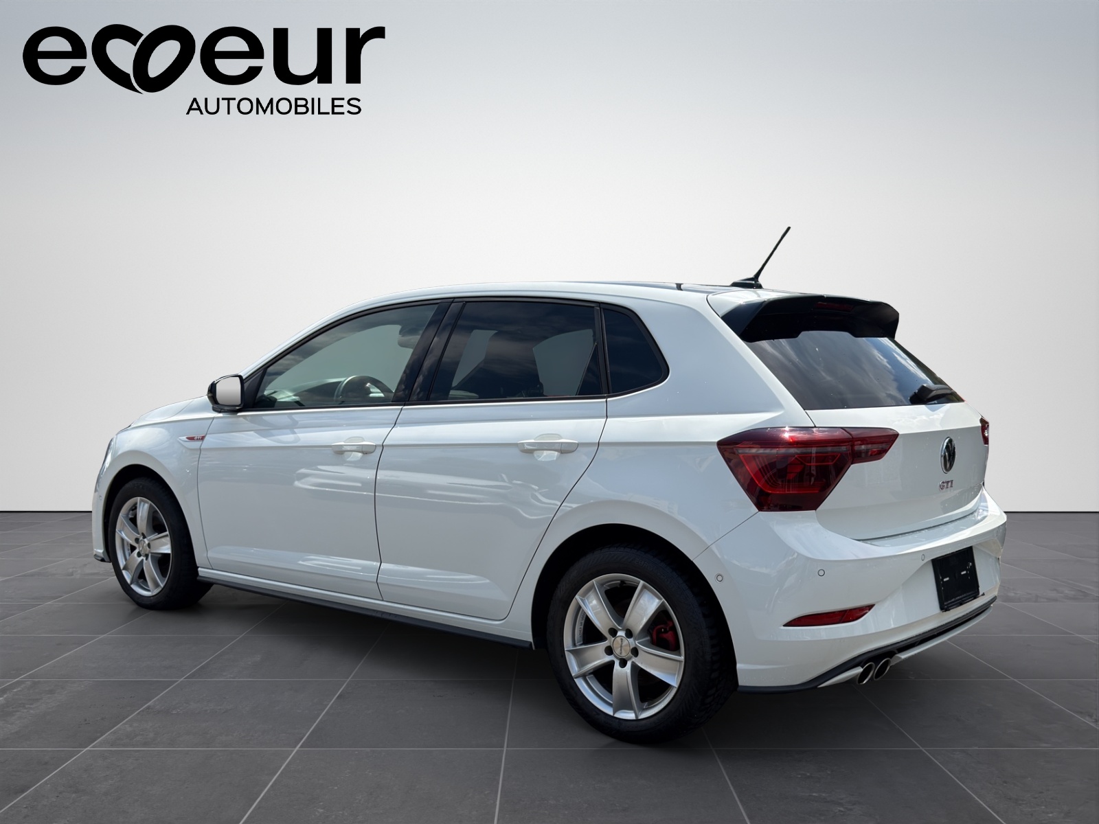 VW Polo 2.0 TSI GTI DSG-image-3
