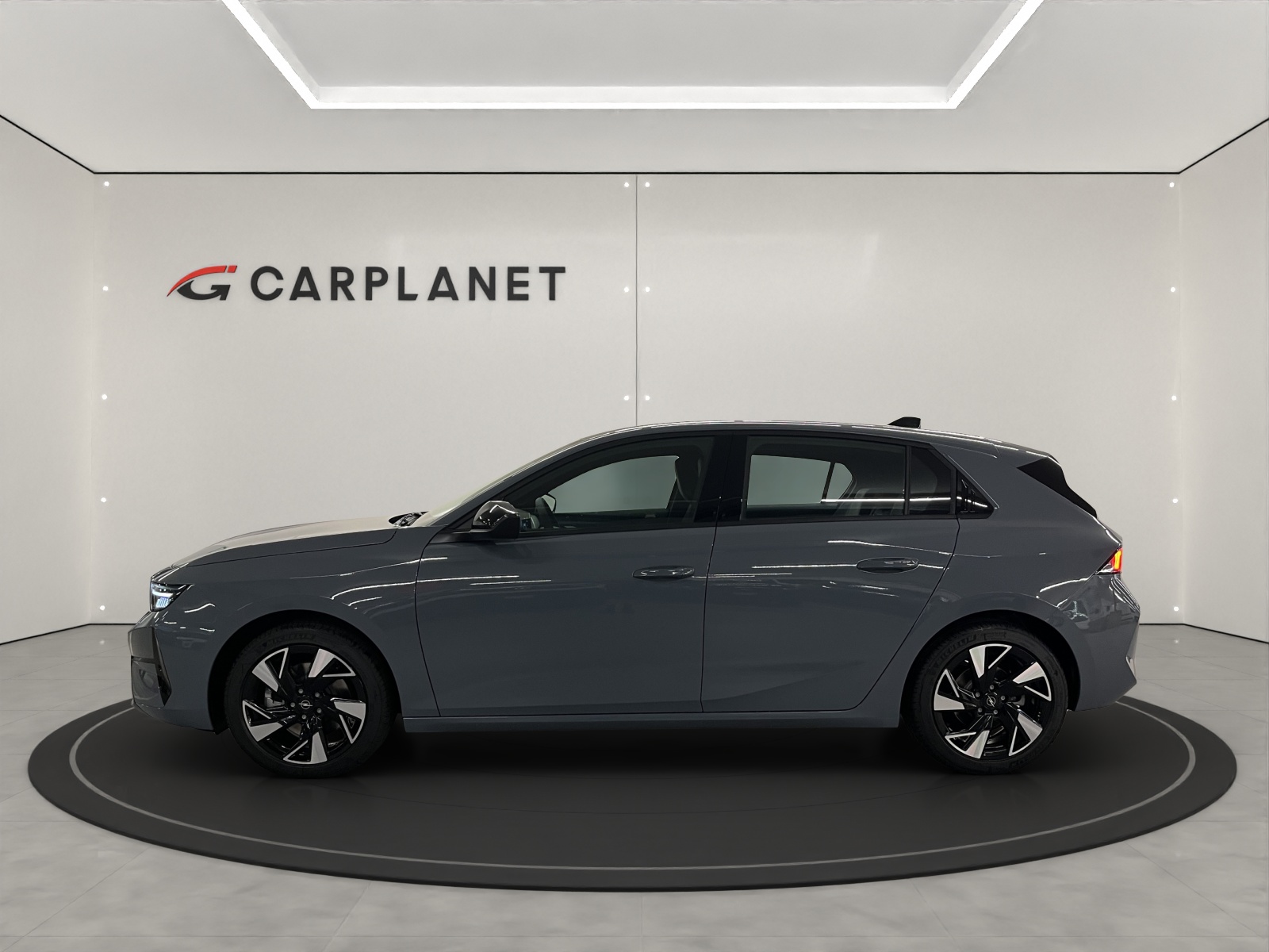 OPEL Astra 1.2 T Hybrid Edition-image-2
