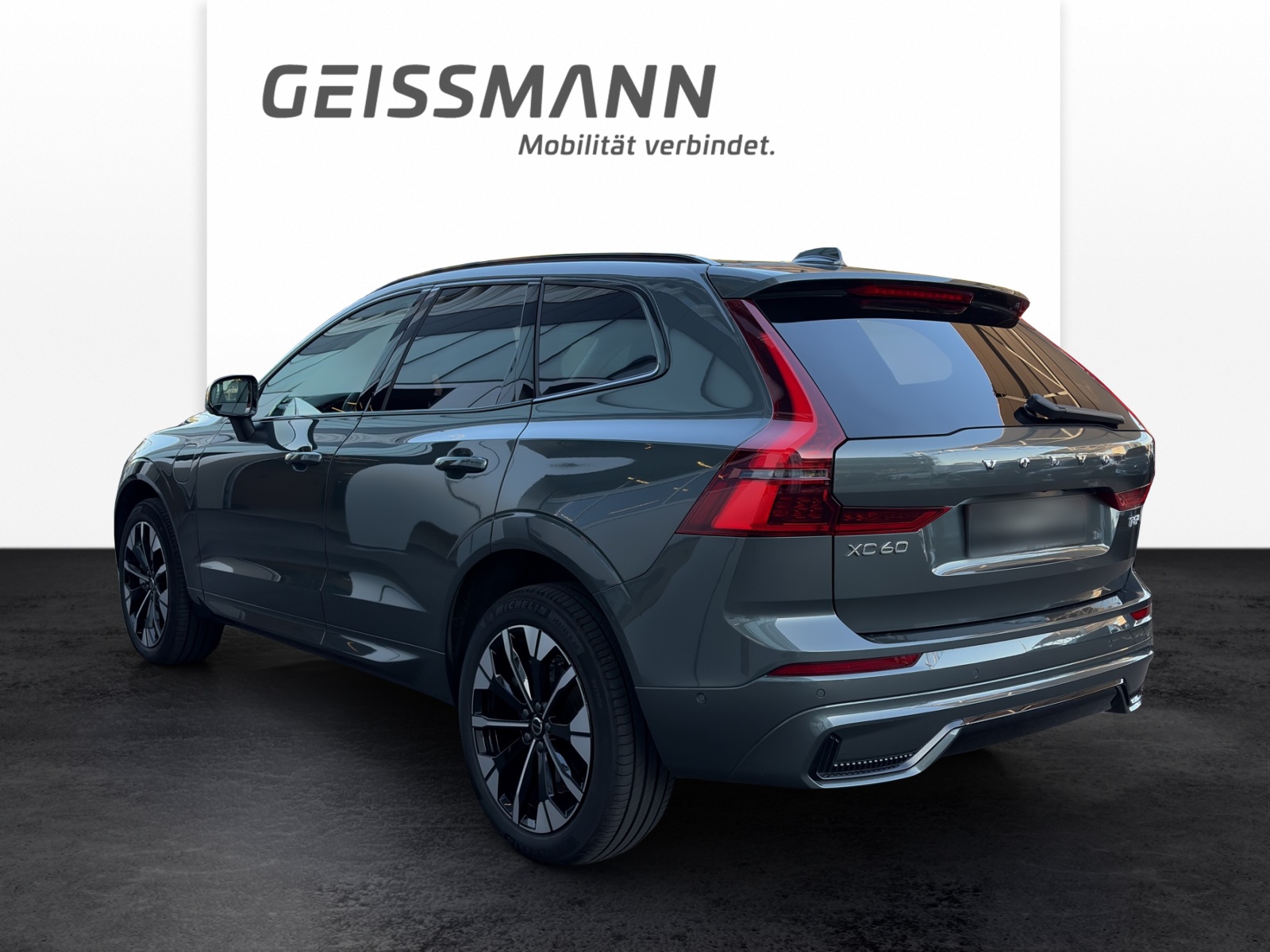 VOLVO XC60 2.0 T8 TE Ultra Dark eAWD-image-5