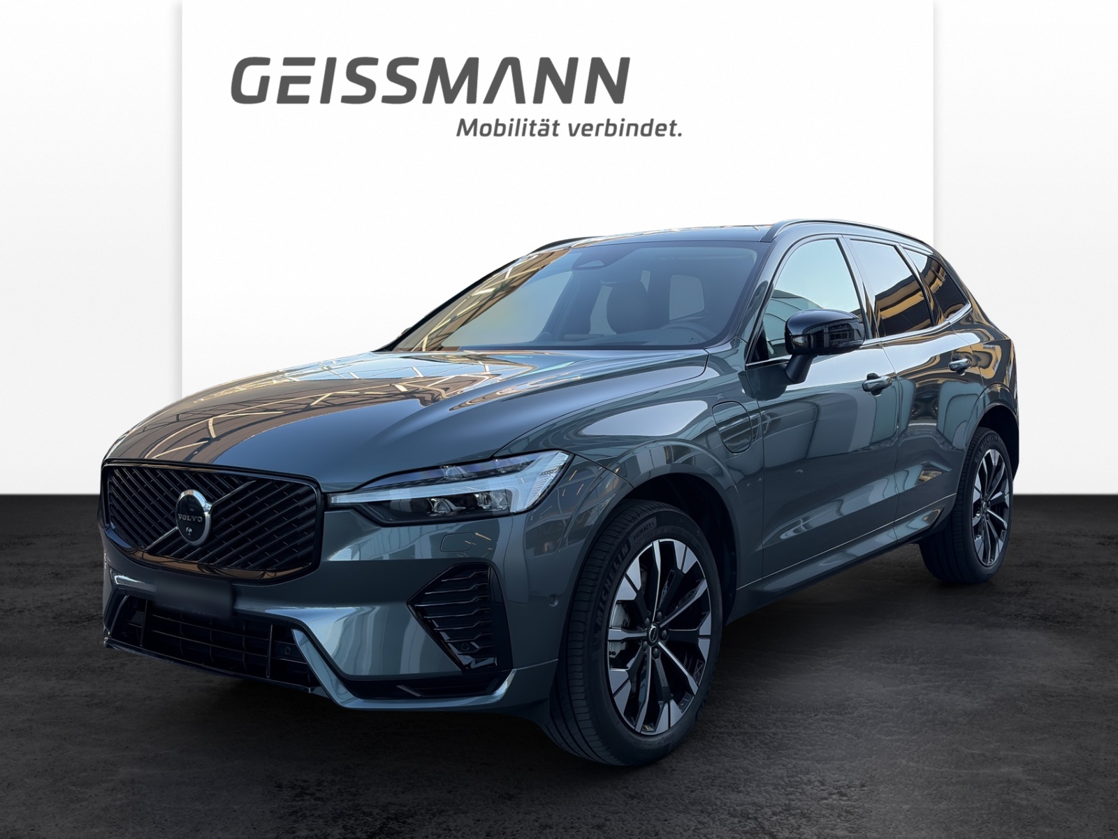 VOLVO XC60 2.0 T8 TE Ultra Dark eAWD