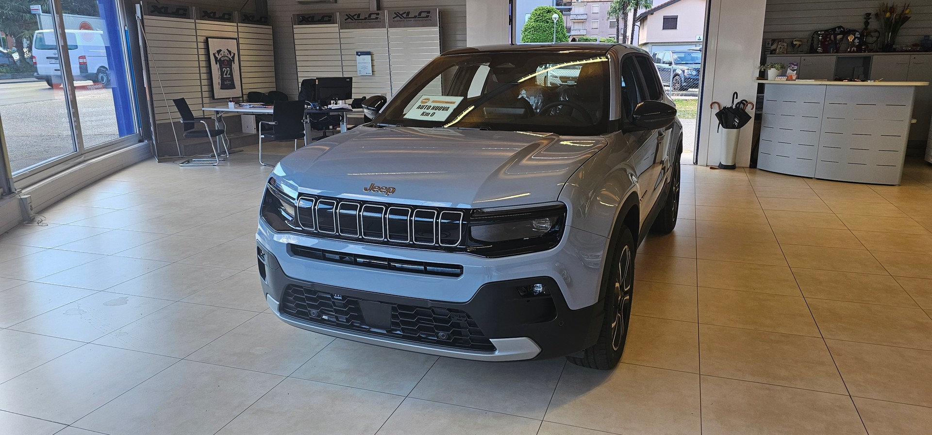 JEEP Avenger 1.2 Turbo MHEV Summit Sky