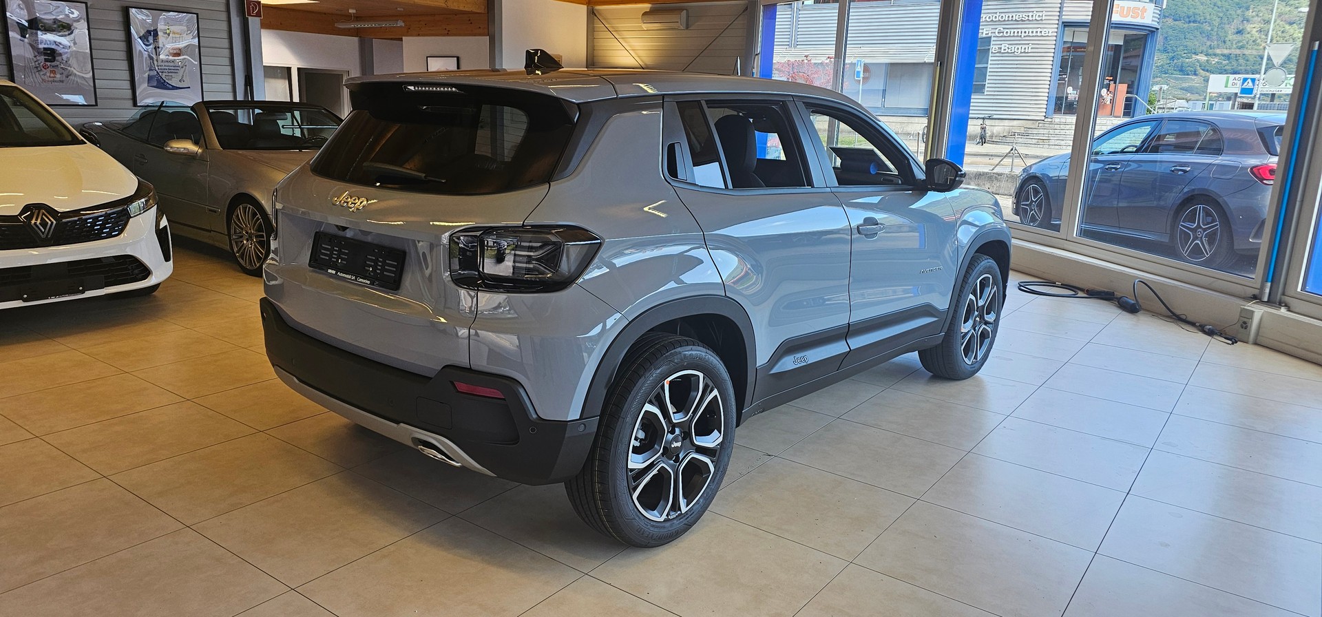 JEEP Avenger 1.2 Turbo MHEV Summit Sky-image-1