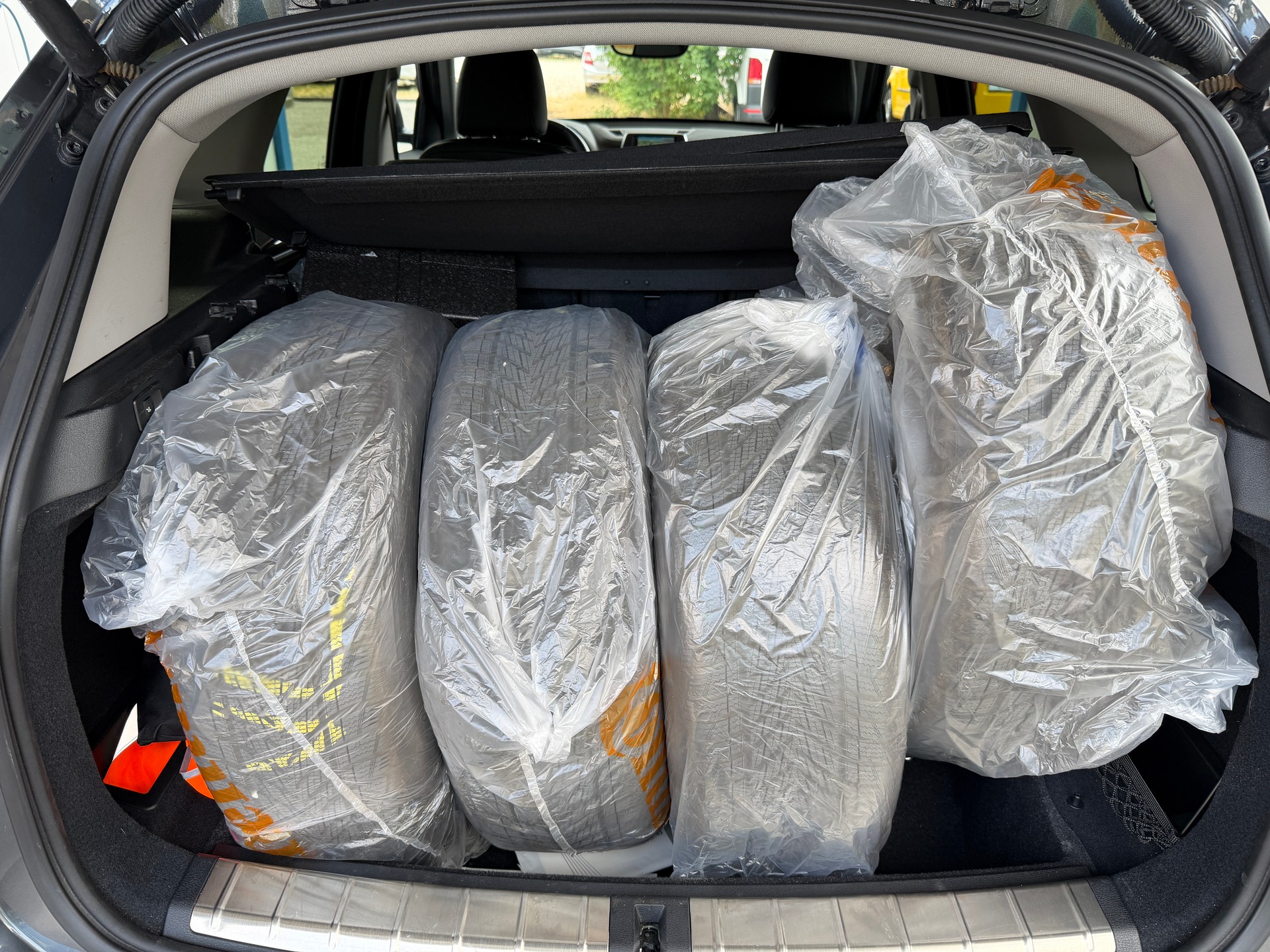 BMW X1 xDrive 20i xLine Steptronic-image-18