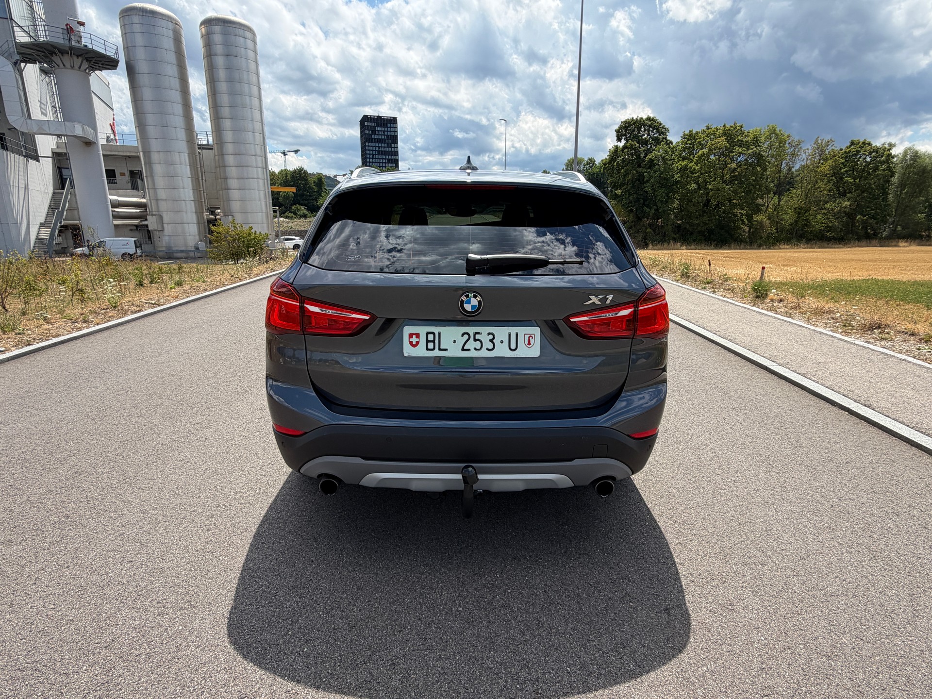 BMW X1 xDrive 20i xLine Steptronic-image-8