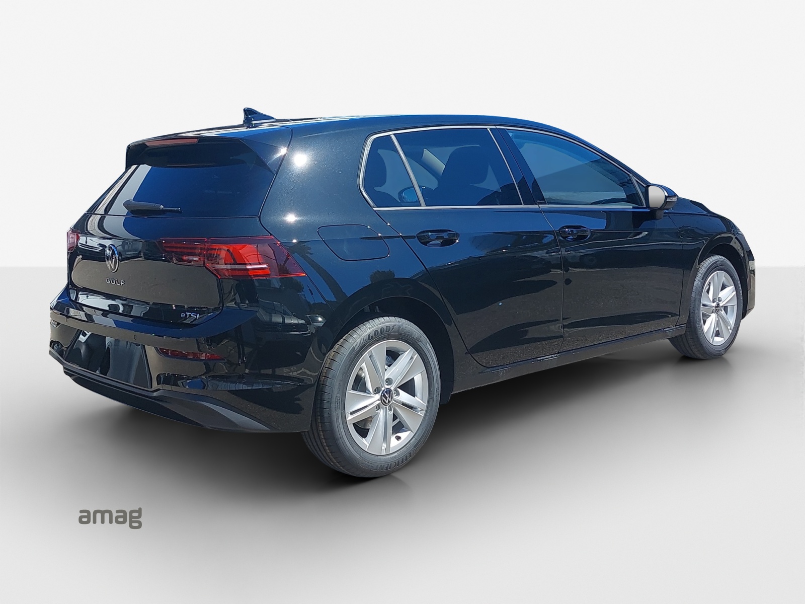 VW Golf 1.5 e TSI mHEV Value DSG-image-4