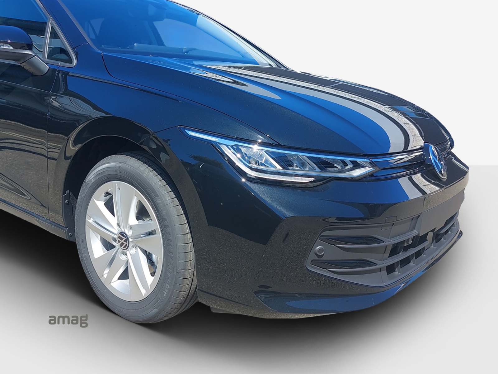 VW Golf 1.5 e TSI mHEV Value DSG-image-14