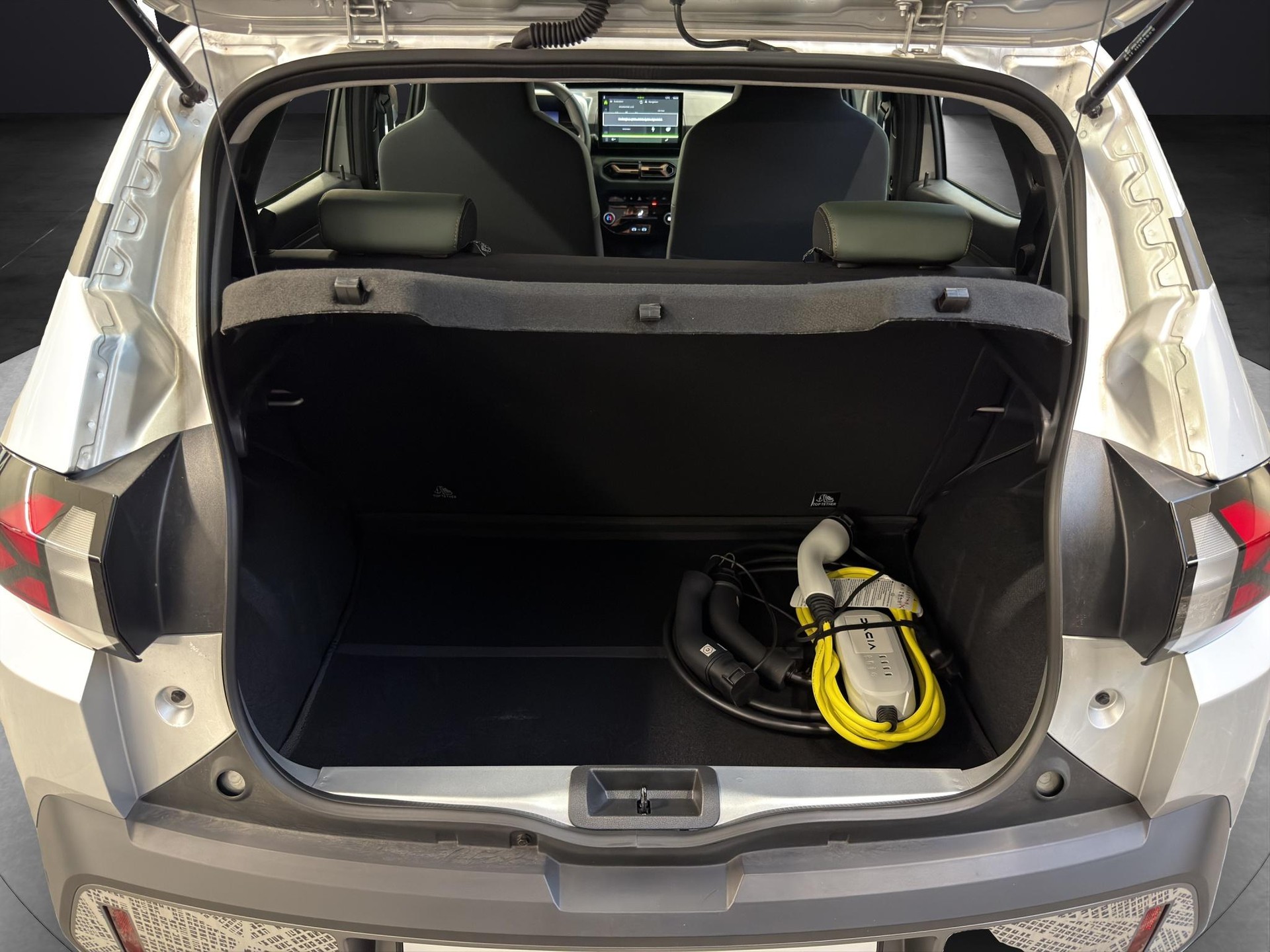 DACIA Spring 27 kWh Extreme-image-14