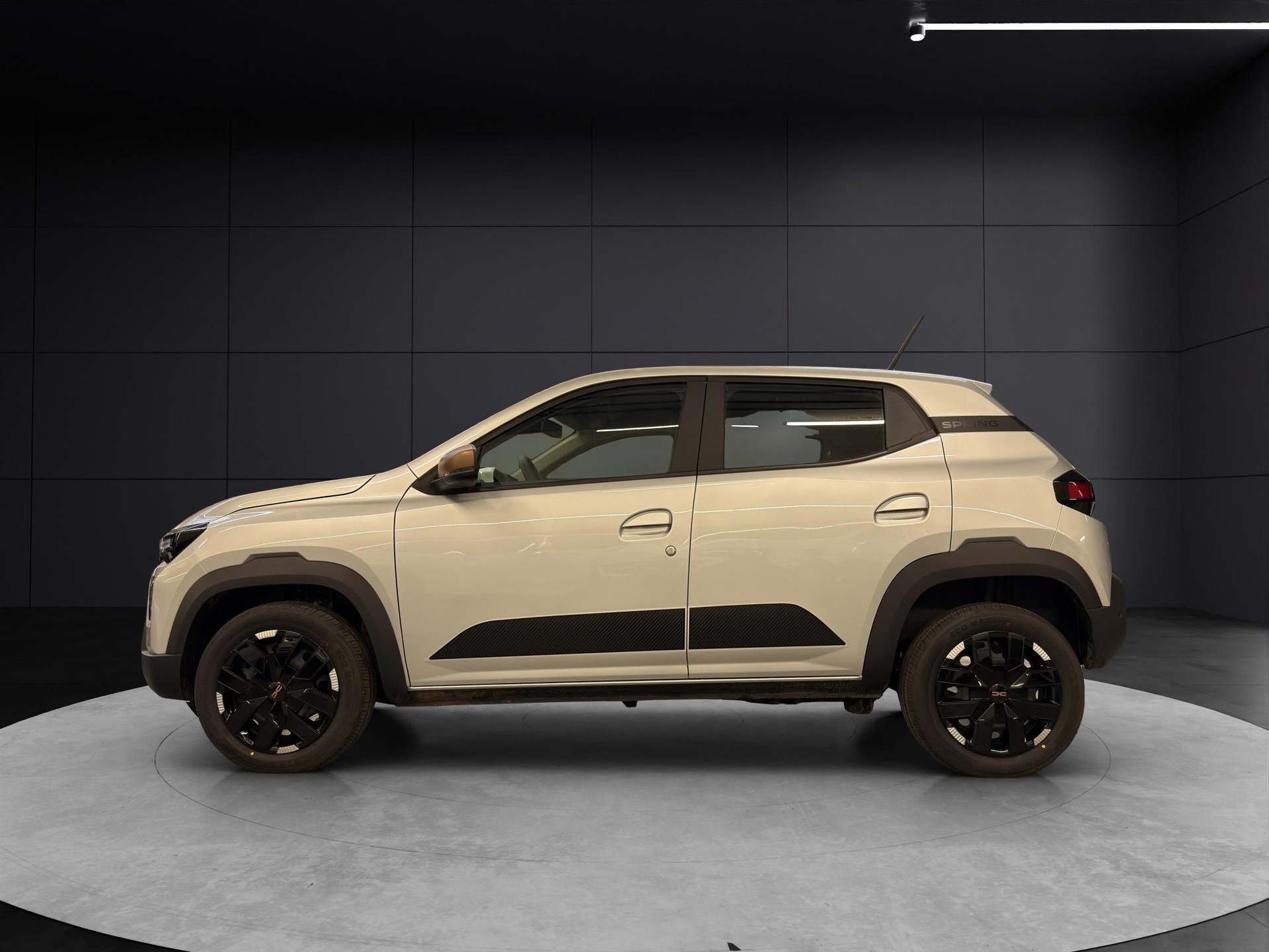 DACIA Spring 27 kWh Extreme-showroom-element-1